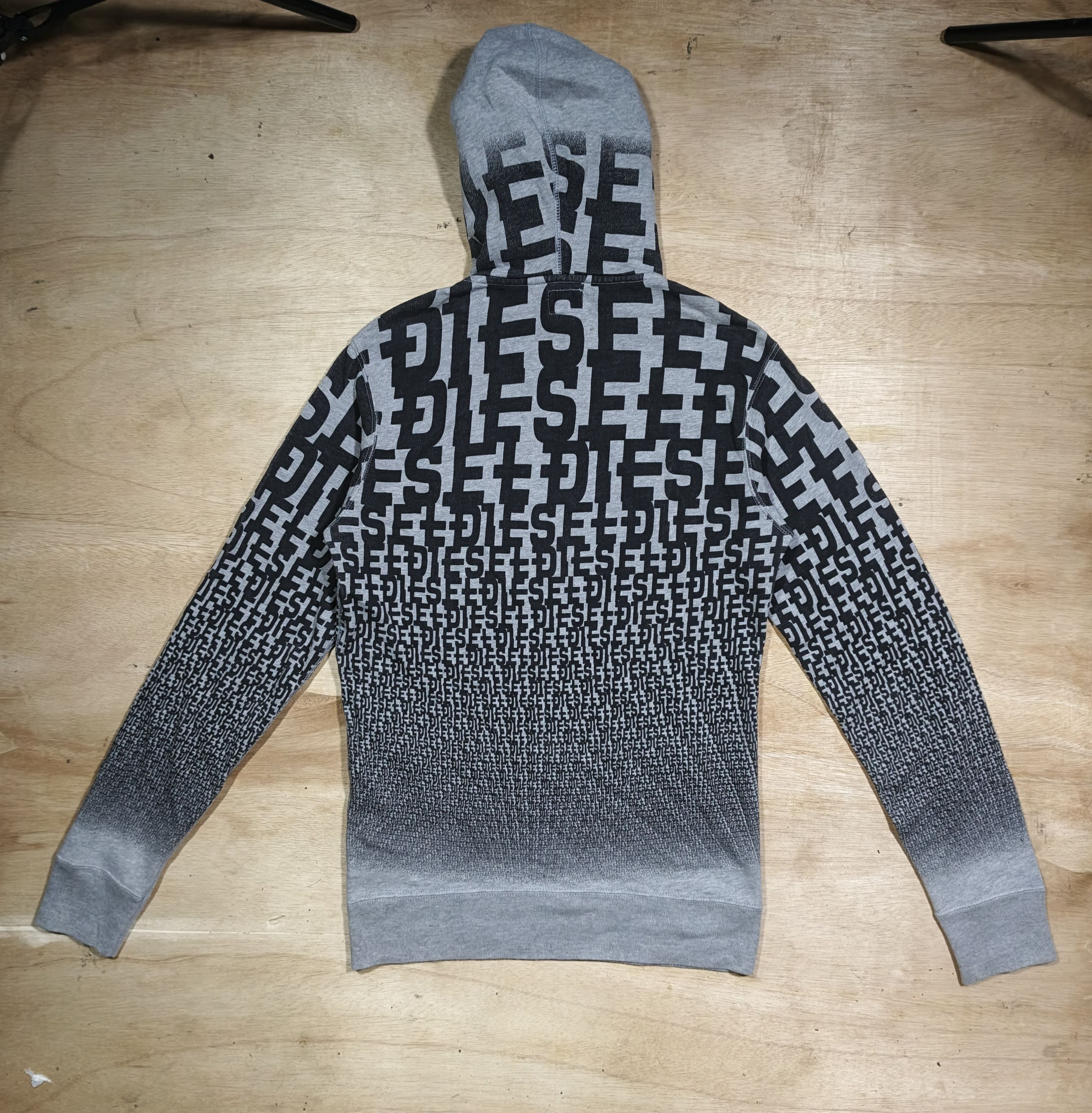 Diesel Diesel Monogram Logo AOP Size US S / EU 44-46 / 1 - 6 Thumbnail