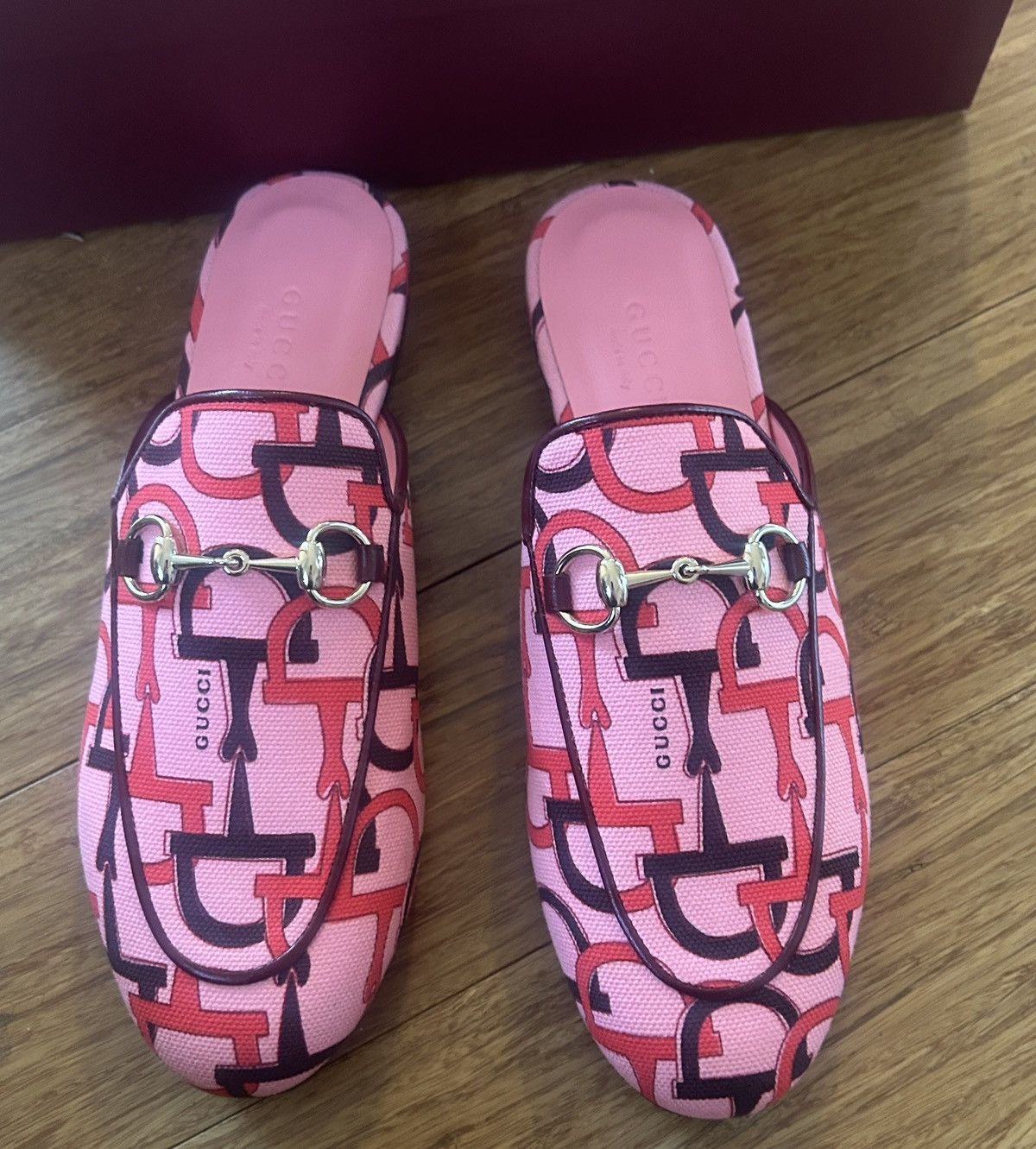 Gucci Gucci Horsebit Closed Tow Slippers Flats Pink Size 35.5 Size US 5.5 / IT 35.5 - 5 Thumbnail