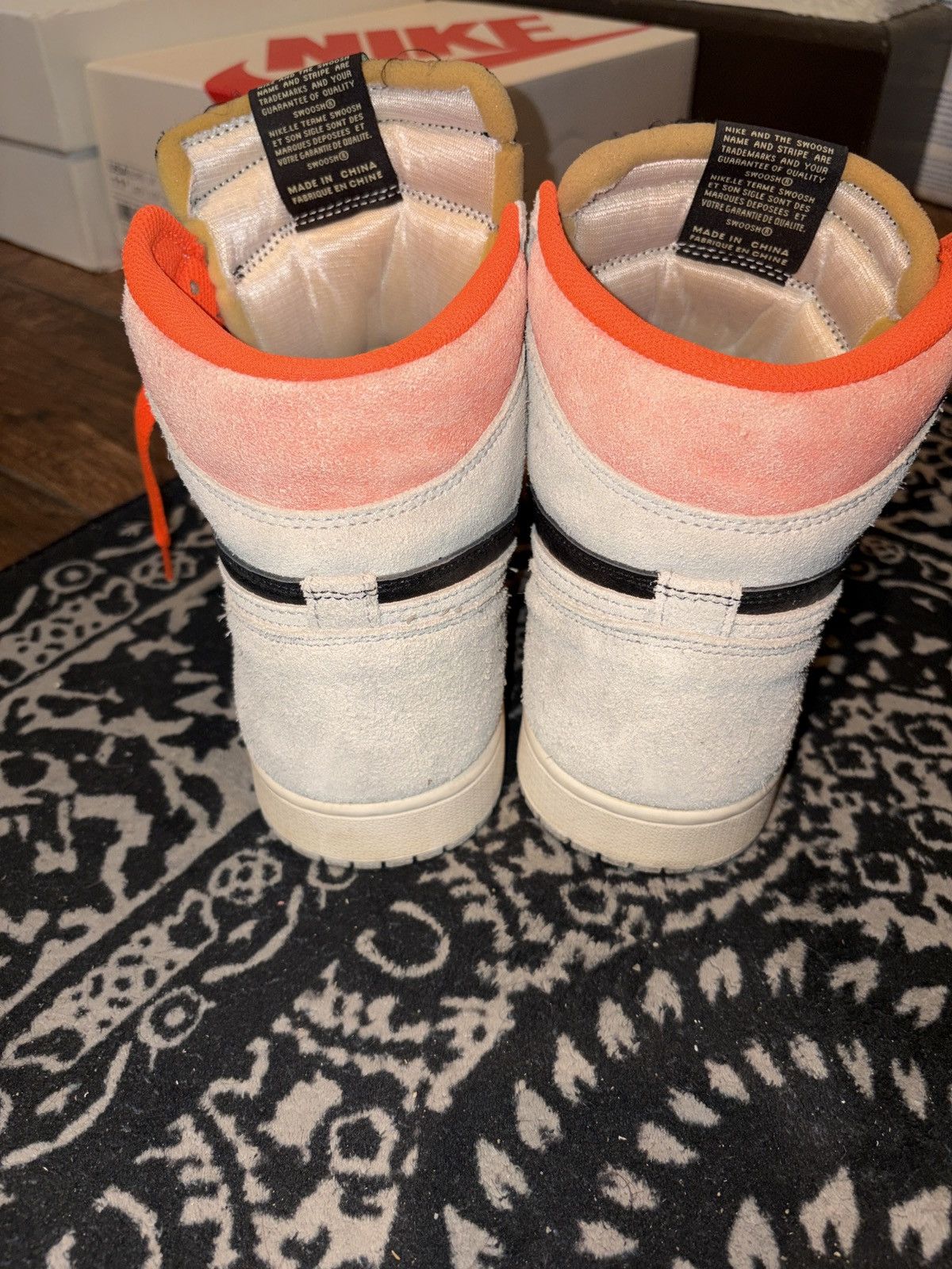 Jordan Brand 2019 Nike Air Jordan 1 Retro High OG Neutral Sneakers Grey Size US 11.5 / EU 44-45 - 5 Thumbnail