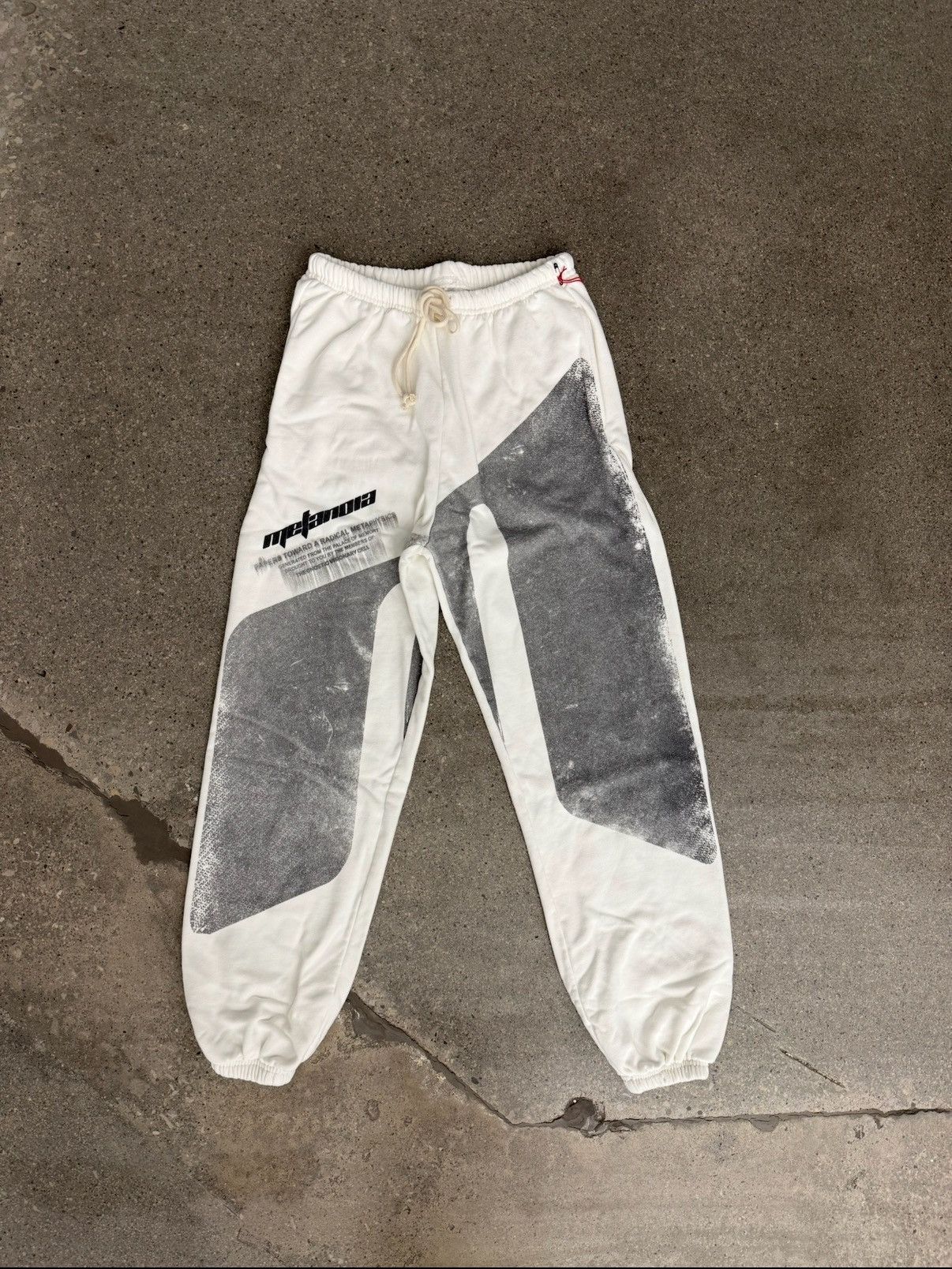 RRR-123 RRR-123 Paraclete Sweat Size US 30 / EU 46 - 1 Thumbnail