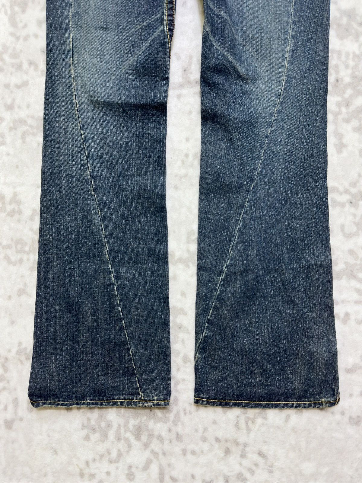 O'Neill Y2K O’Neill Flared Spiral Leg Jeans Embroidered Cross Denim Size US 30 / EU 46 - 5 Thumbnail