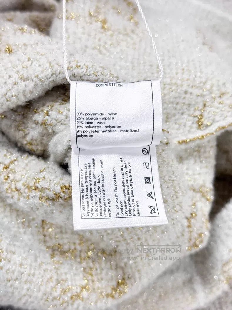 Chanel Chanel Golden camellia V-neck knitted sweater Size XS / US 0-2 / IT 36-38 - 8 Thumbnail