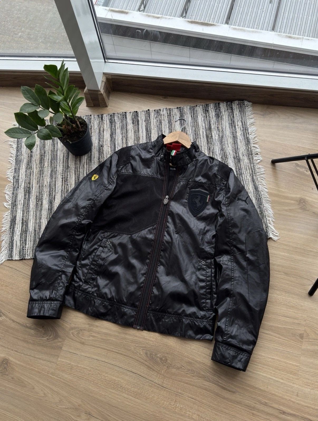 Ferrari × Puma Puma Ferrari Classic Nylon Zip Light Jacket Black Size M Men Size US M / EU 48-50 / 2 - 2 Thumbnail