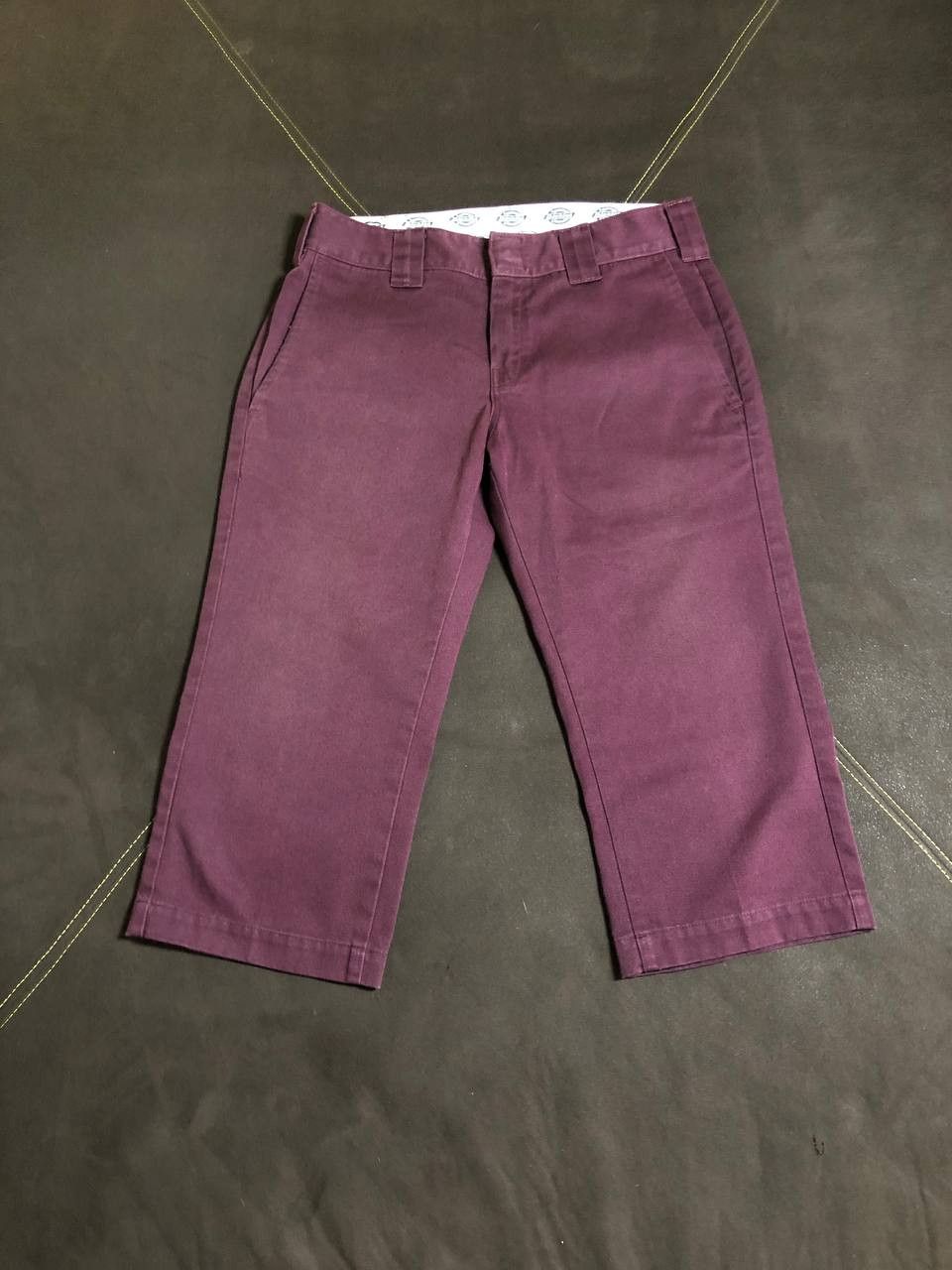 Dickies Dickies burgundy skateboarding long shorts capri Size US 30 / EU 46 - 1 Thumbnail