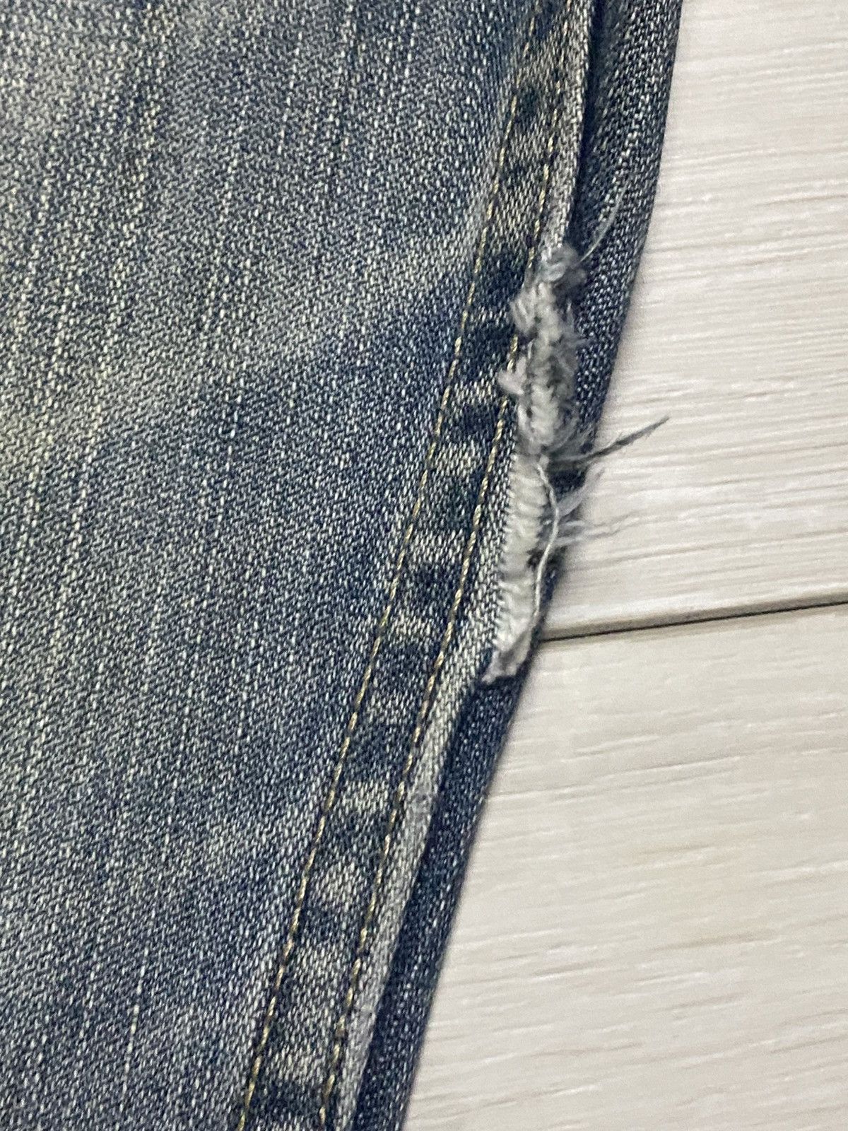 Gap Vintage Gap Denim Faded Wash Distressed Loose Jeans Size US 30 / EU 46 - 12 Thumbnail