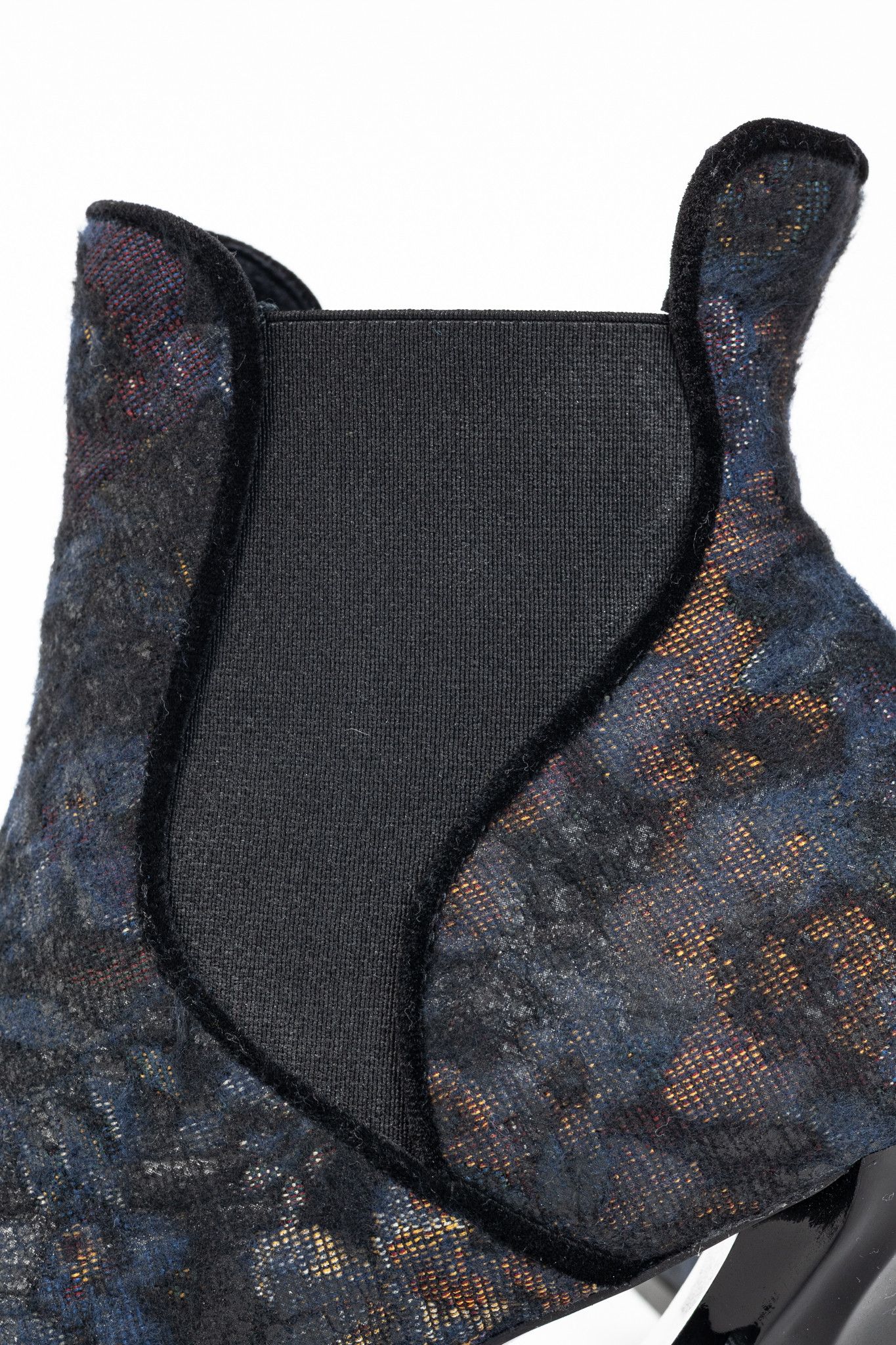 John Fluevog John Fluevog Ara Floral Vintage-Inspired Chelsea Boots Size US 8 / IT 38 - 9 Thumbnail