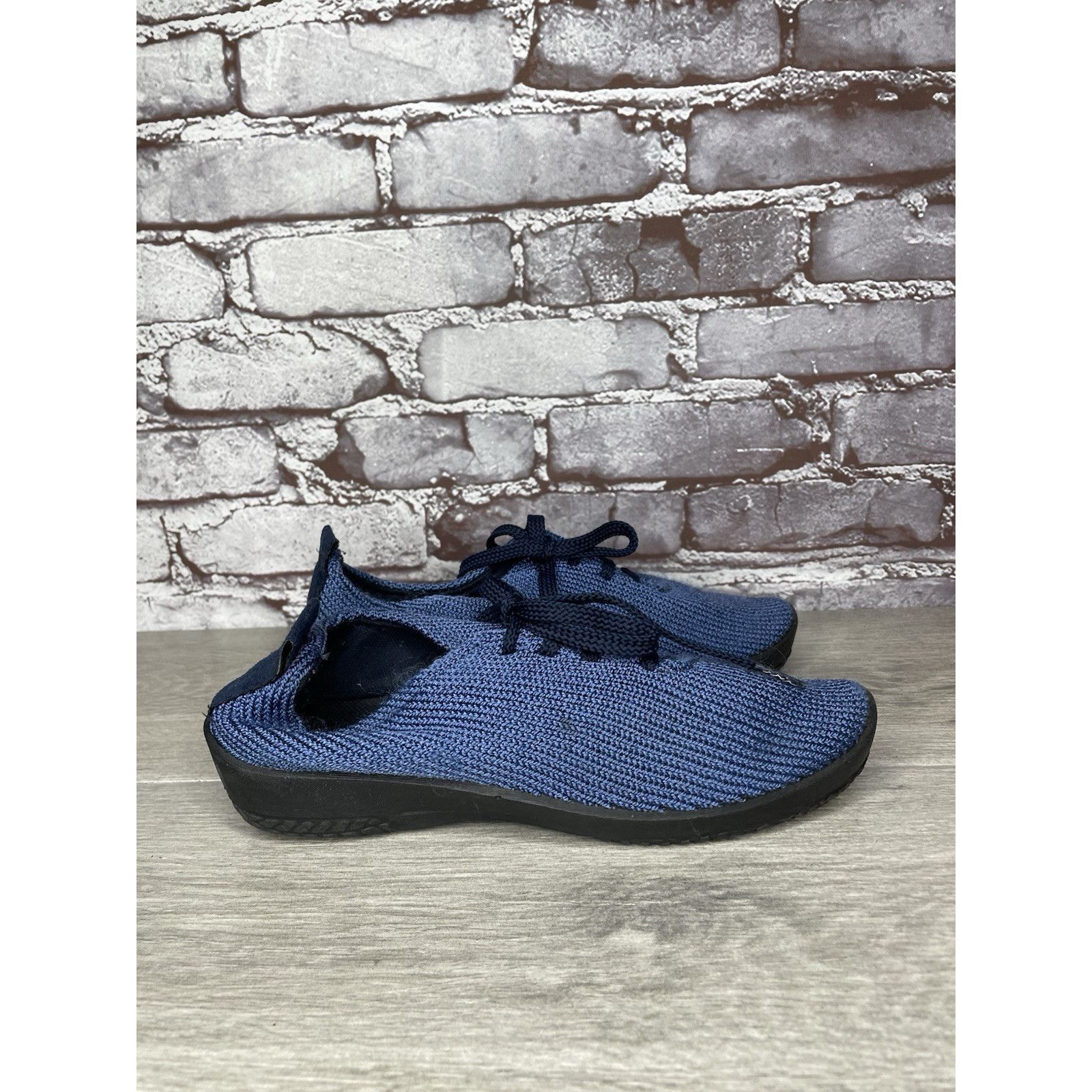 Other Arcopedico LS Blue Knit Fabric Lace Up Comfort Shoes Women’s Size US 7 / IT 37 - 8 Thumbnail