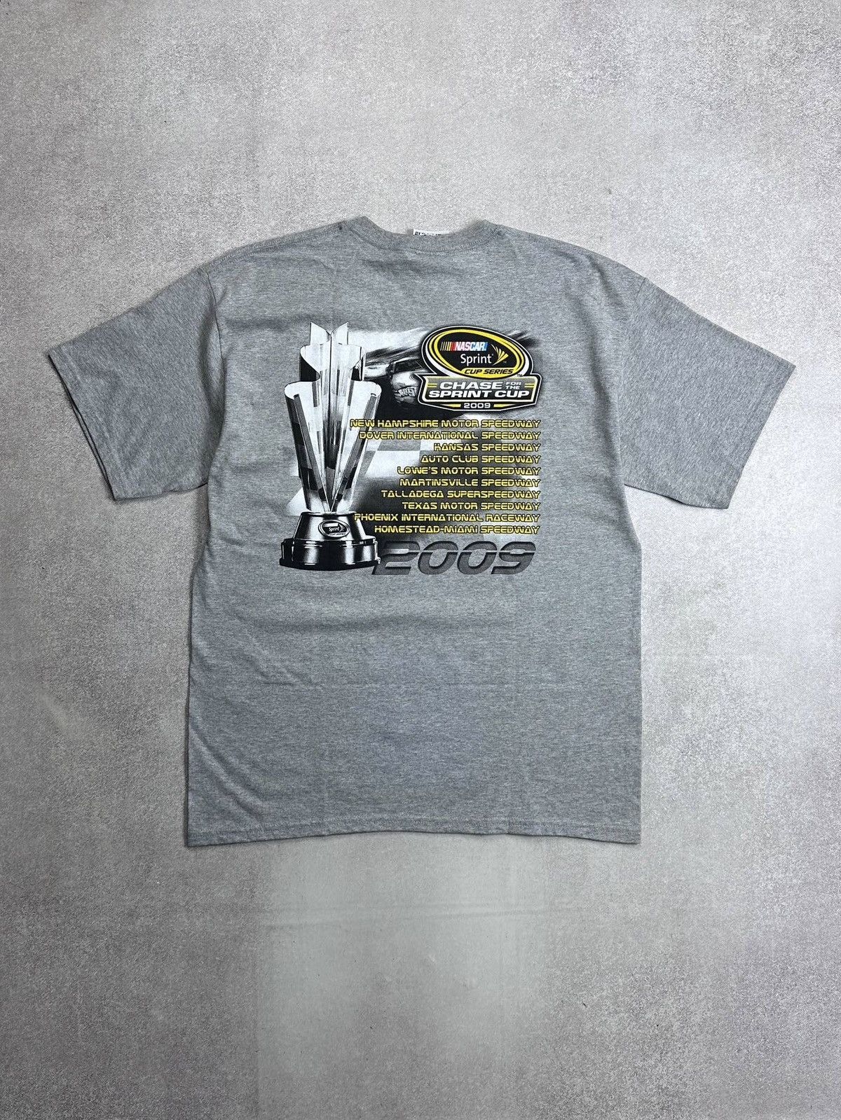 Vintage NWT Vintage 2009 Nascare Chase Cup T-shirt L Size US L / EU 52-54 / 3 - 3 Thumbnail