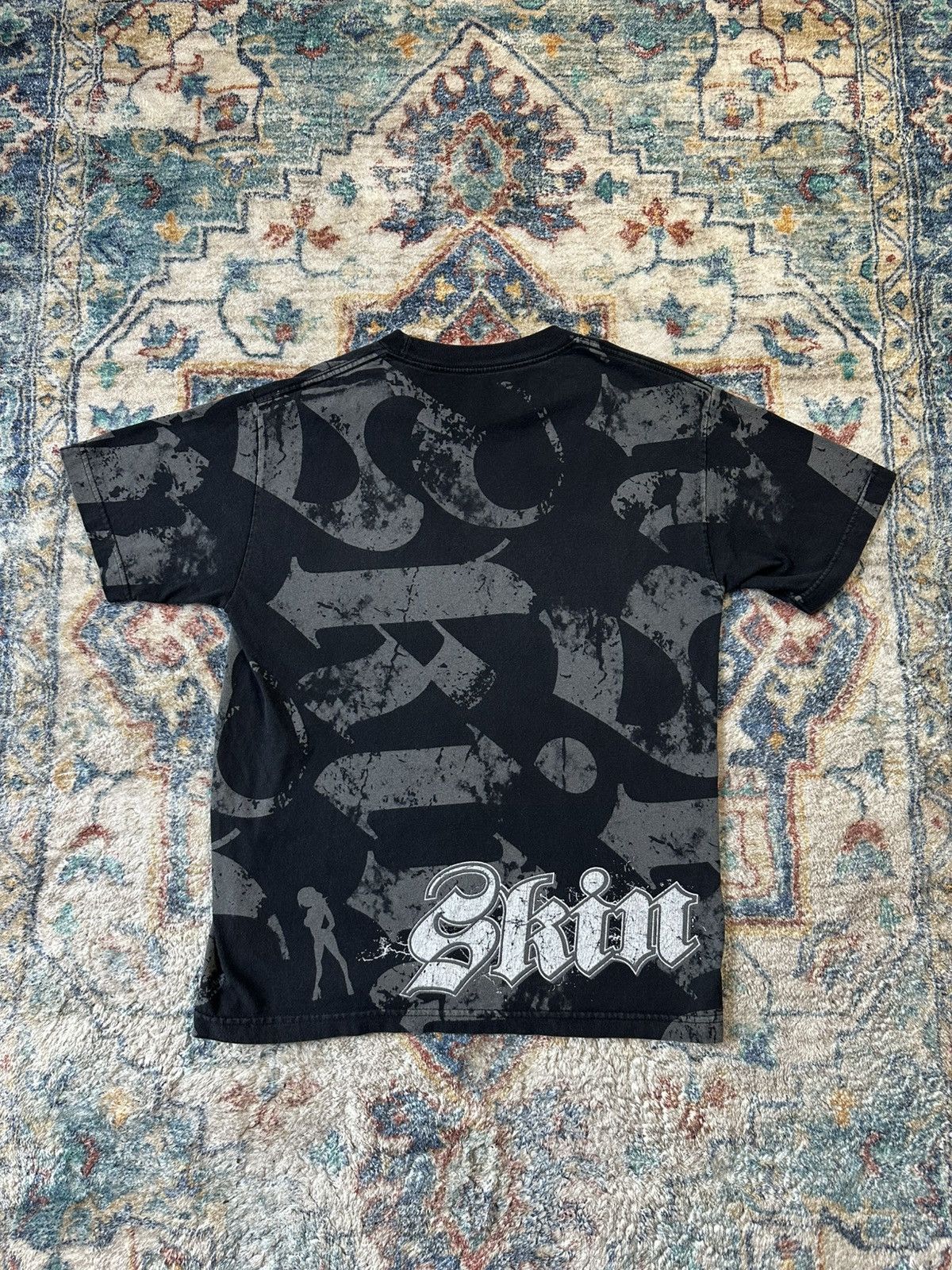 Vintage Vintage Y2K Skin AOP T-shirt Medium Size US M / EU 48-50 / 2 - 2 Thumbnail