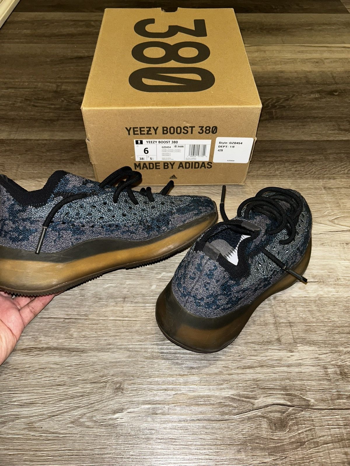 Yeezy Yeezy Boost 380 Size US 6 / EU 39 - 2 Thumbnail