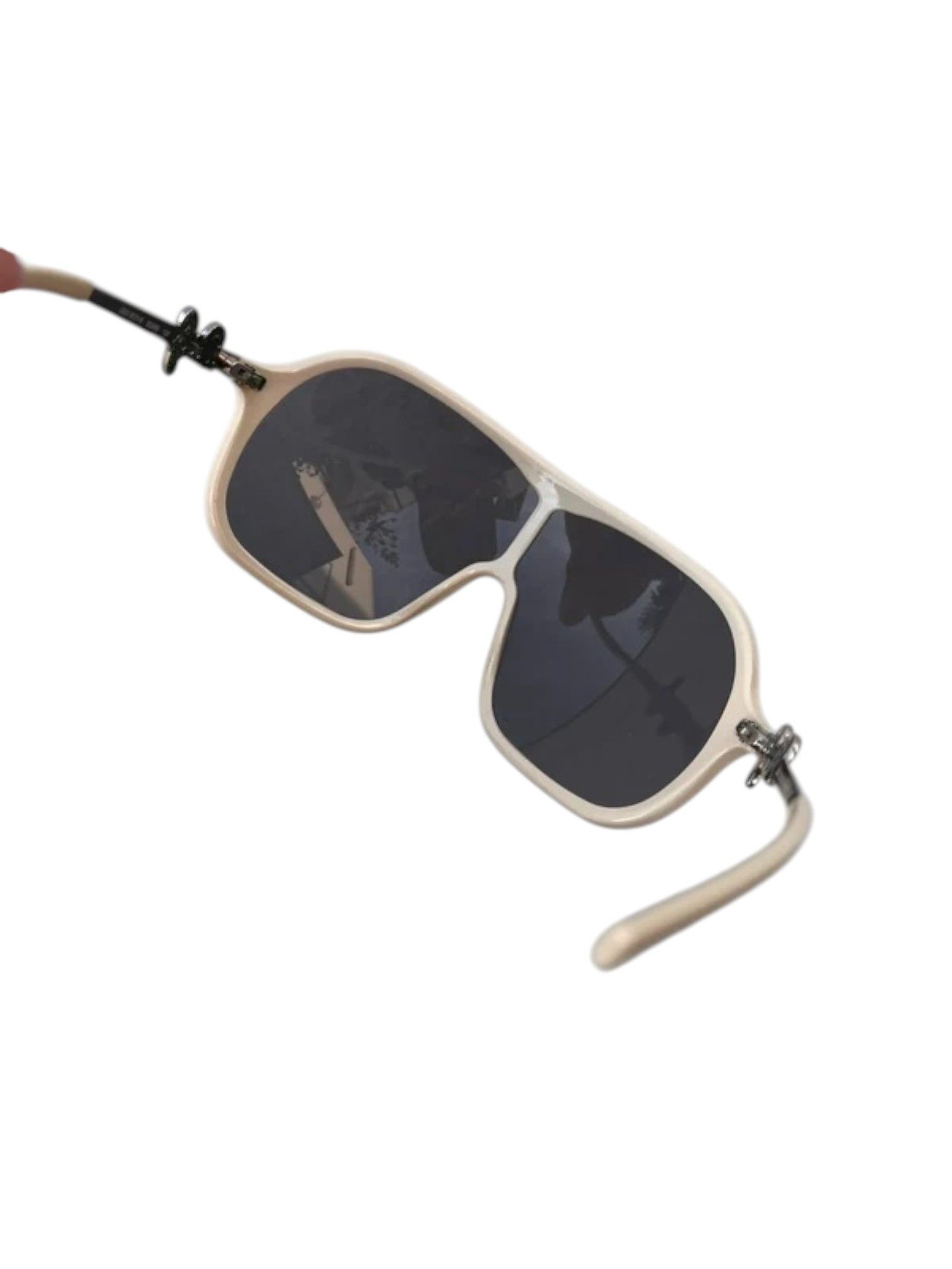 Dolce & Gabbana D&G 8021 Shield Wrap Sunglasses in Ivory, c. 2000s Size ONE SIZE - 3 Thumbnail