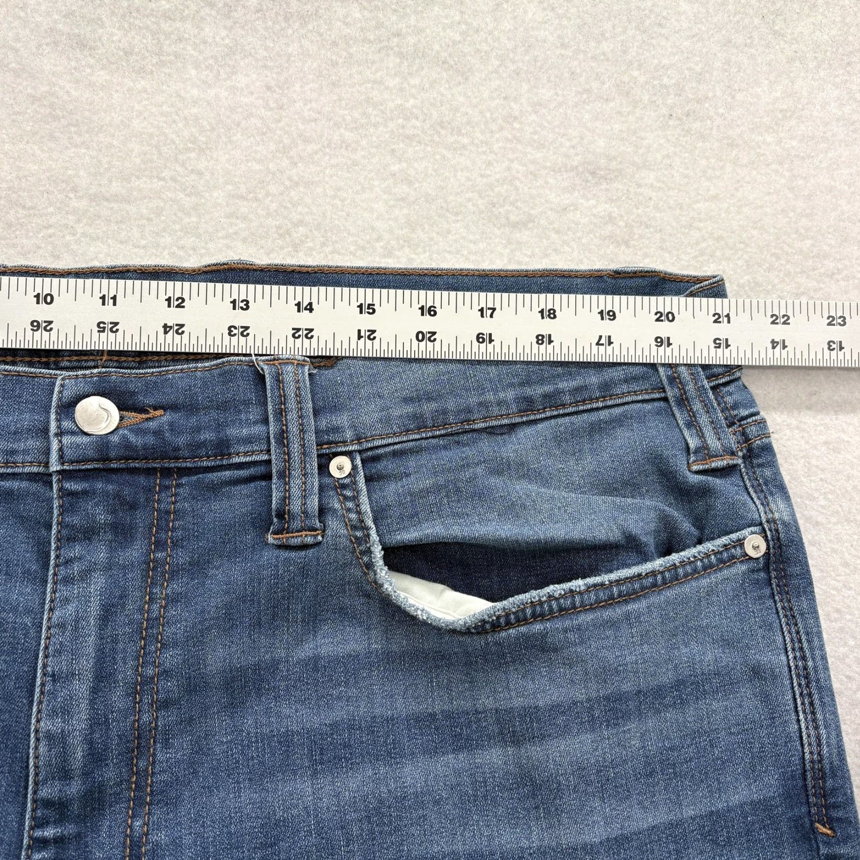 Vintage Joe's Jeans Mens Jeans 42x32 Straight Fit Blue Medium Wash Denim Casual Pants 5-Pocket Zip Fly Mid Rise Size US 42 / EU 58 - 7 Thumbnail