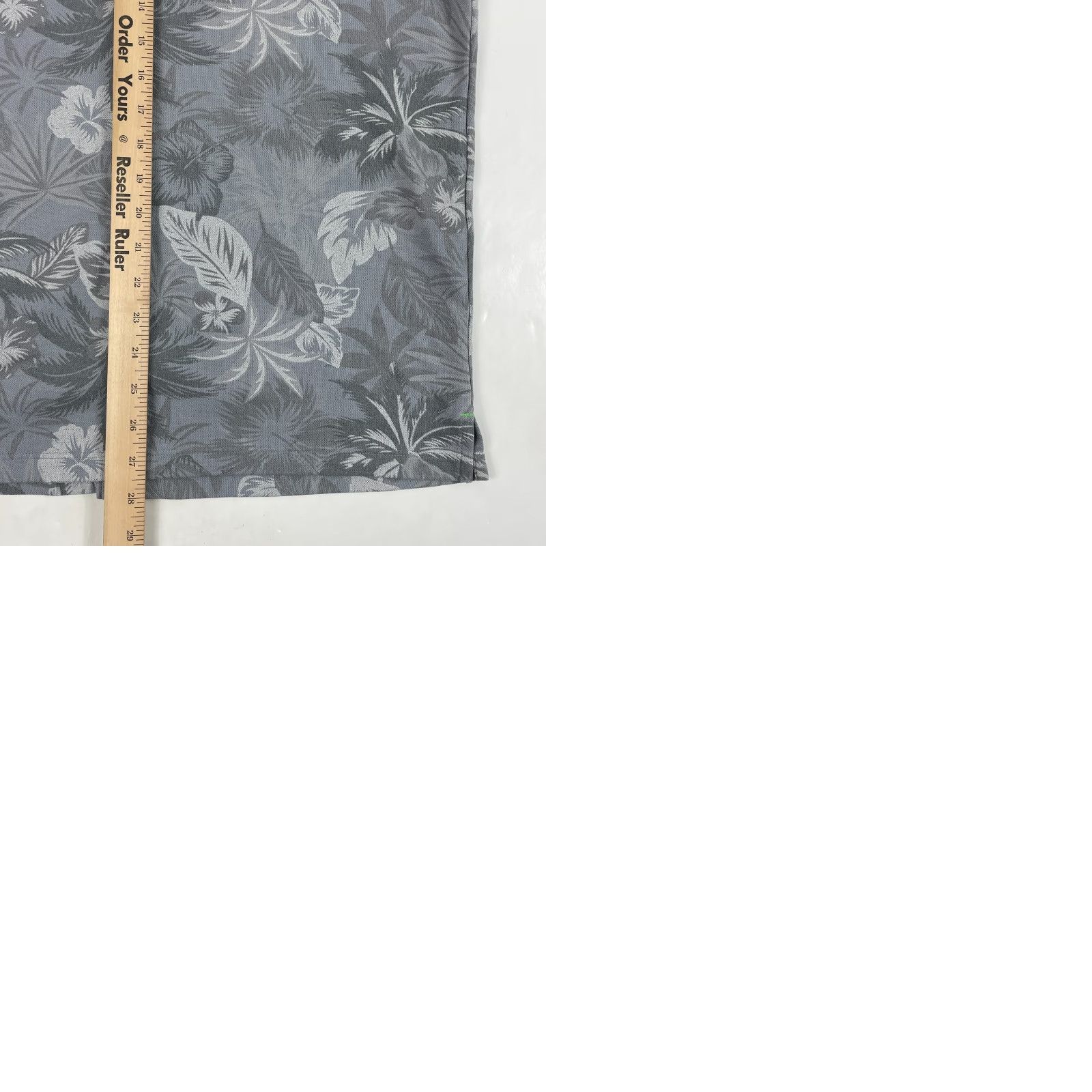 Tommy Bahama Tommy Bahama Shirt Men M Gray Island Zone Pima Floral Short Sleeve Button Up Size US M / EU 48-50 / 2 - 9 Thumbnail