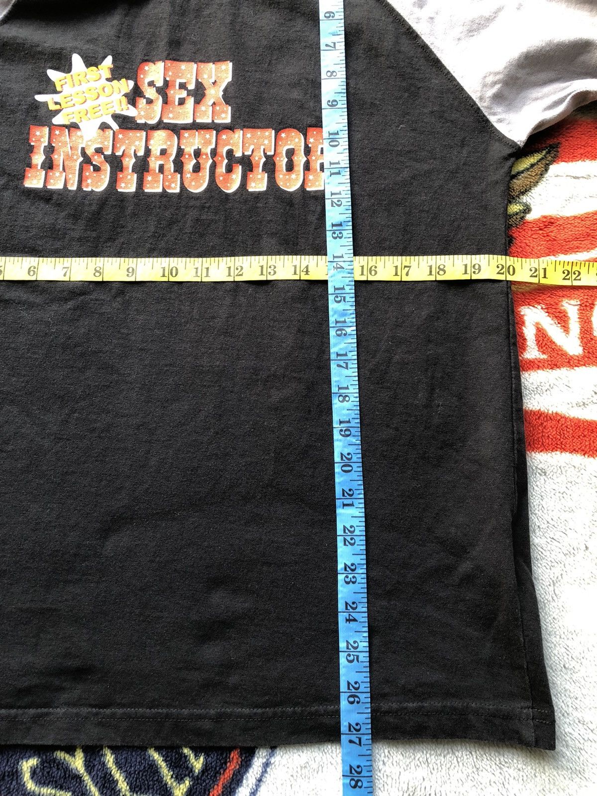 Vintage Vintage Fishbone Sex Instructor Shirt Tee Size US L / EU 52-54 / 3 - 8 Thumbnail