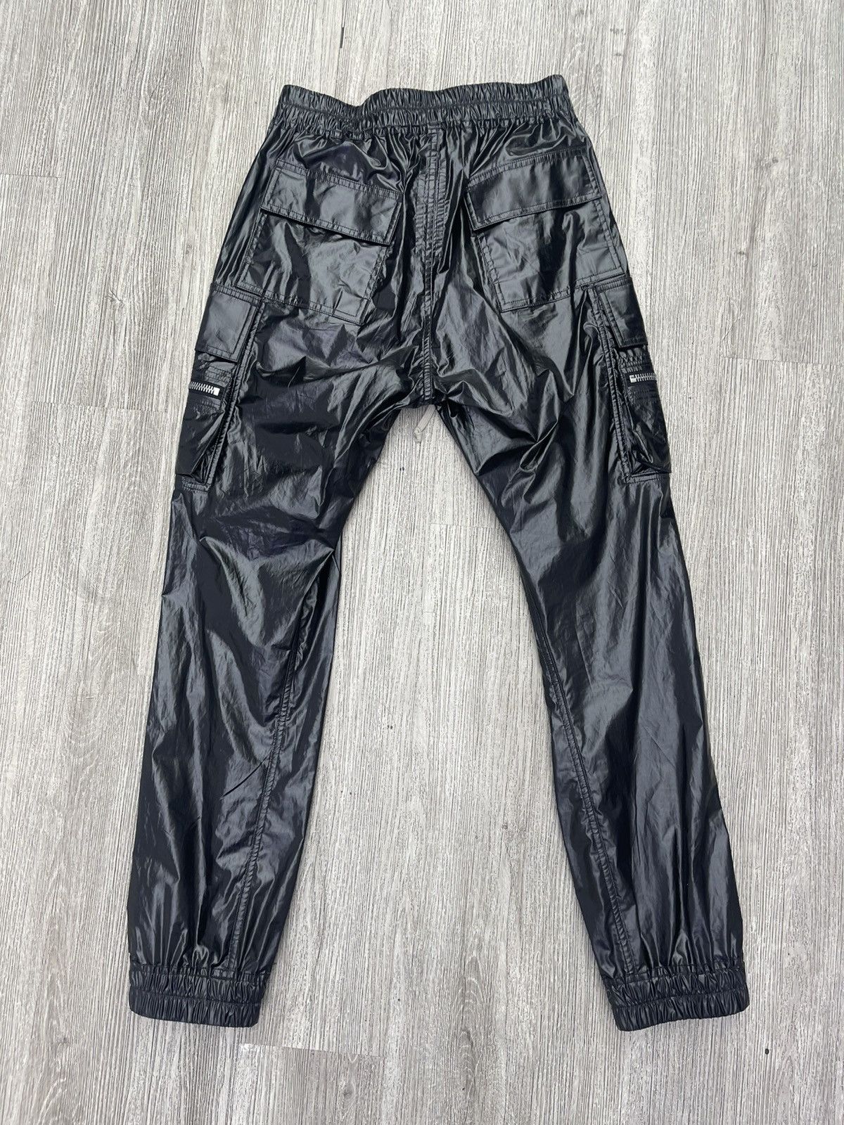 Rick Owens Rick Owens mastodon cargo pants ( black ) leather Size US 28 / EU 44 - 2 Thumbnail