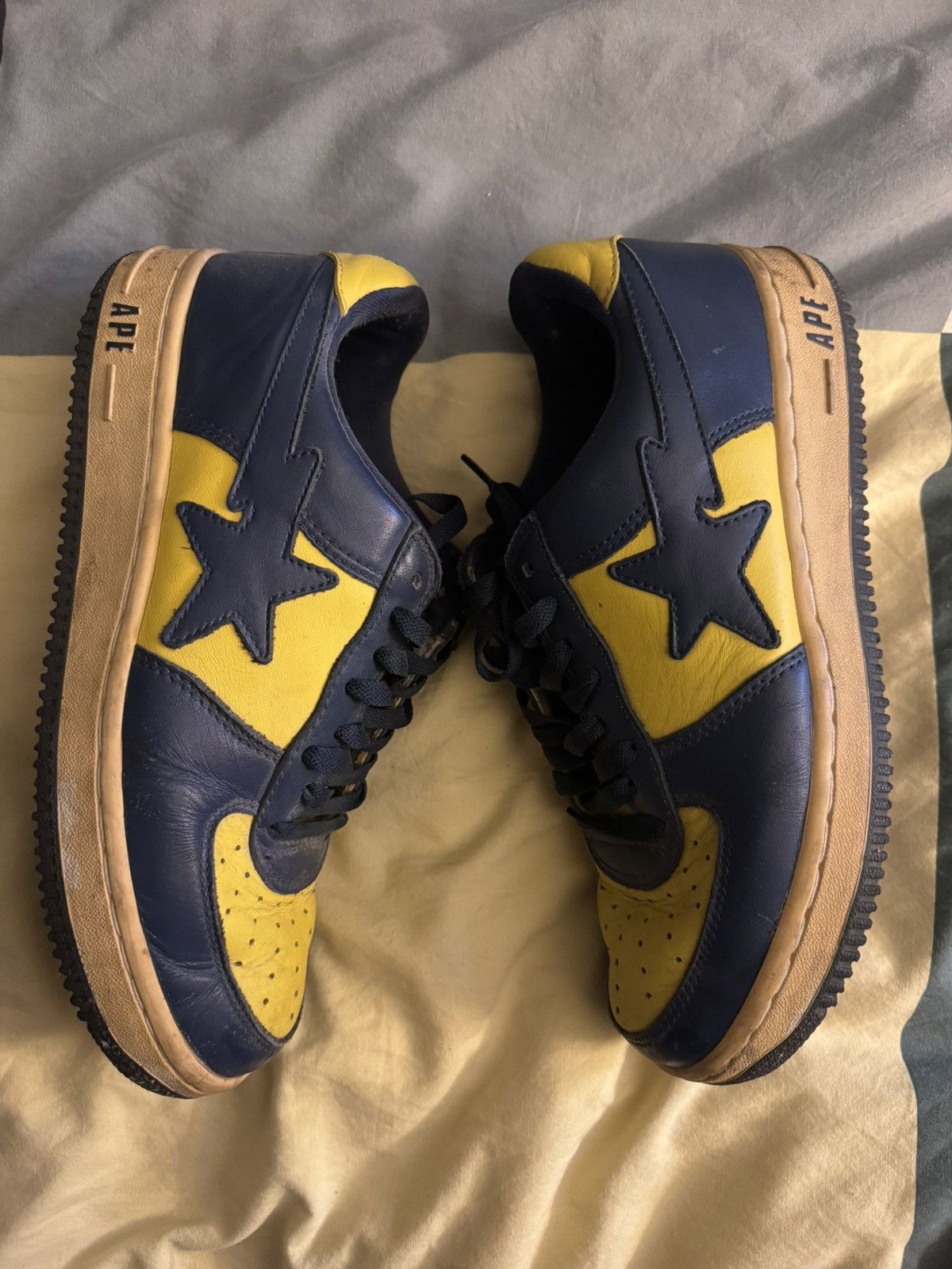 Bape A Bathing Ape Bape Bapesta FS-001 Michigan (Navy/Yellow) Size US 9.5 / EU 42-43 - 5 Thumbnail