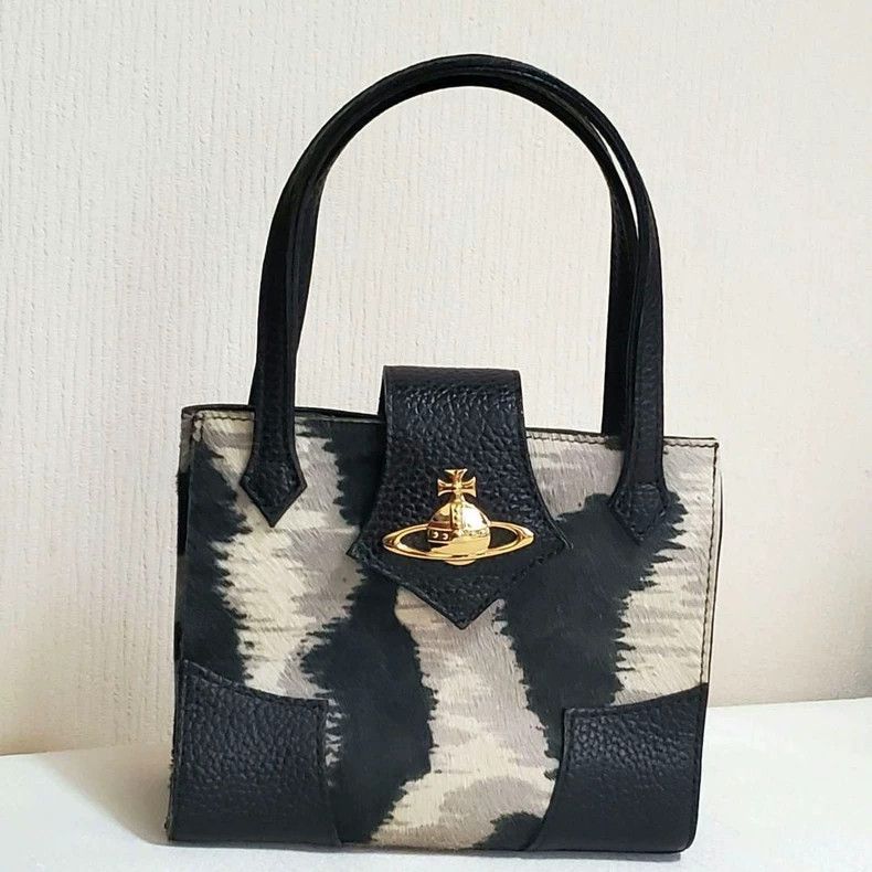 Vivienne Westwood Vivienne Westwood Black and white leopard print horsehair Size ONE SIZE - 1 Thumbnail