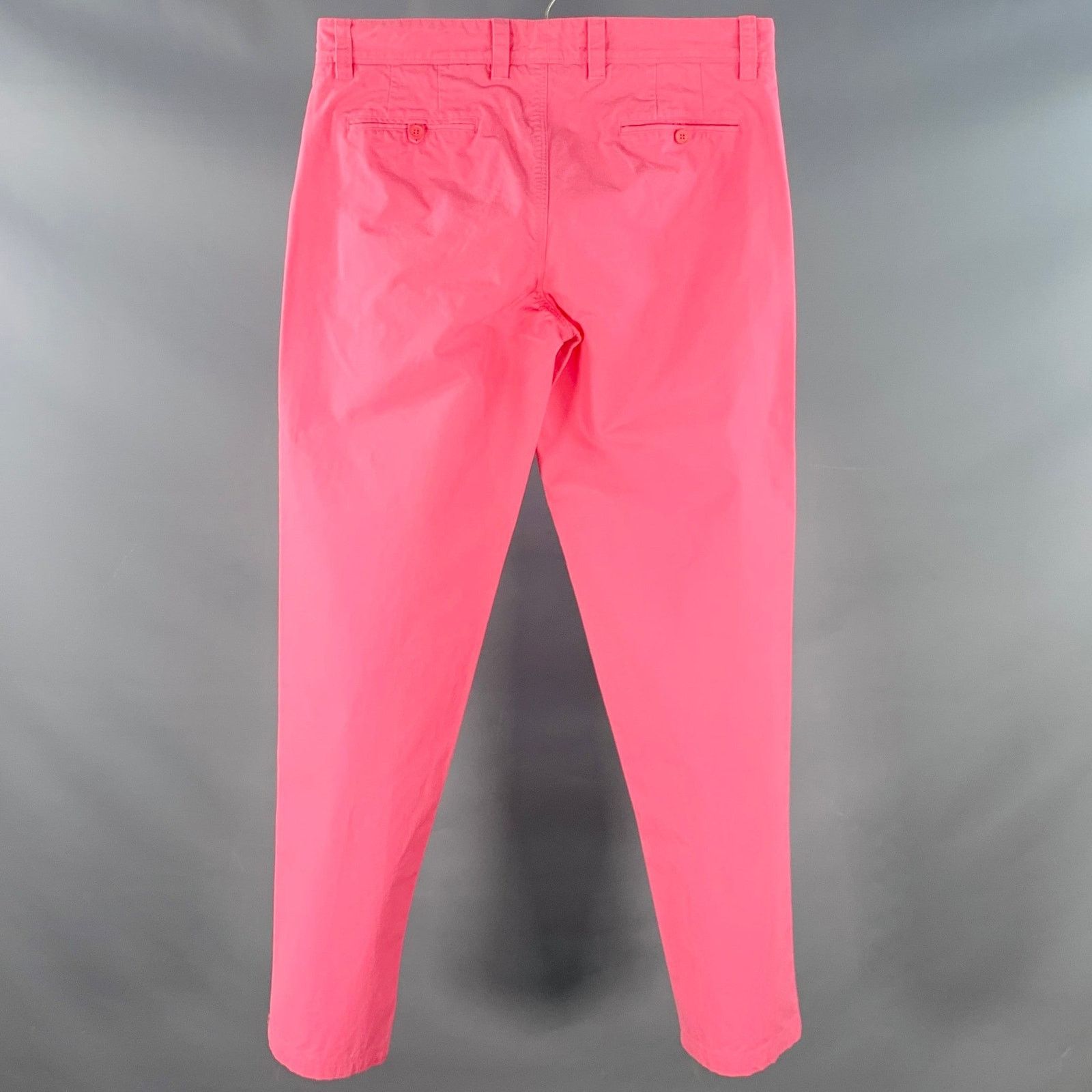 Orlebar Brown Size 32 Neon Pink Cotton Flat Front Tapered Casual Pants Size US 32 / EU 48 - 2 Thumbnail