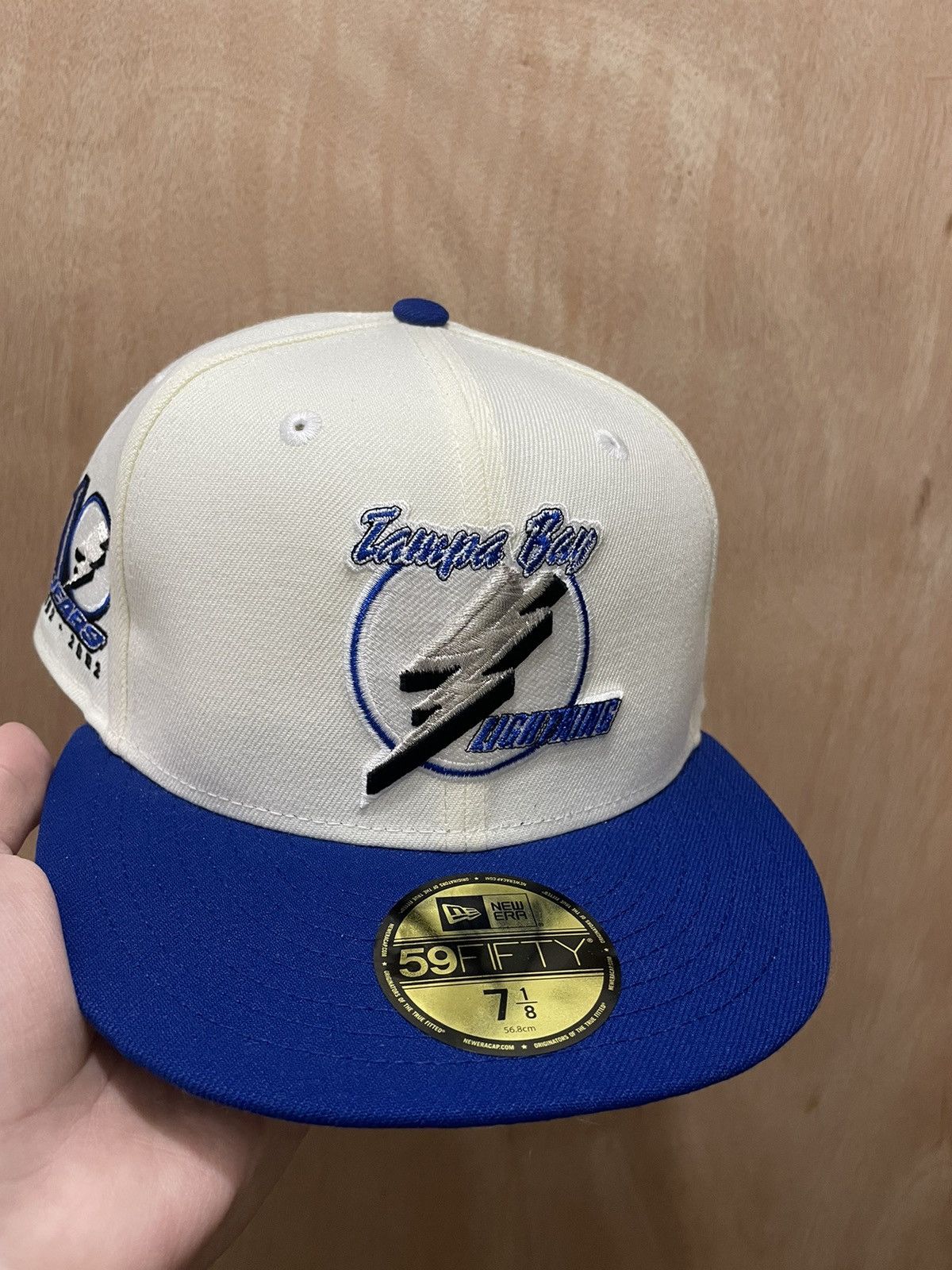 Topperz Tampa bay lightning NHL 10 years patch size 7 1/8