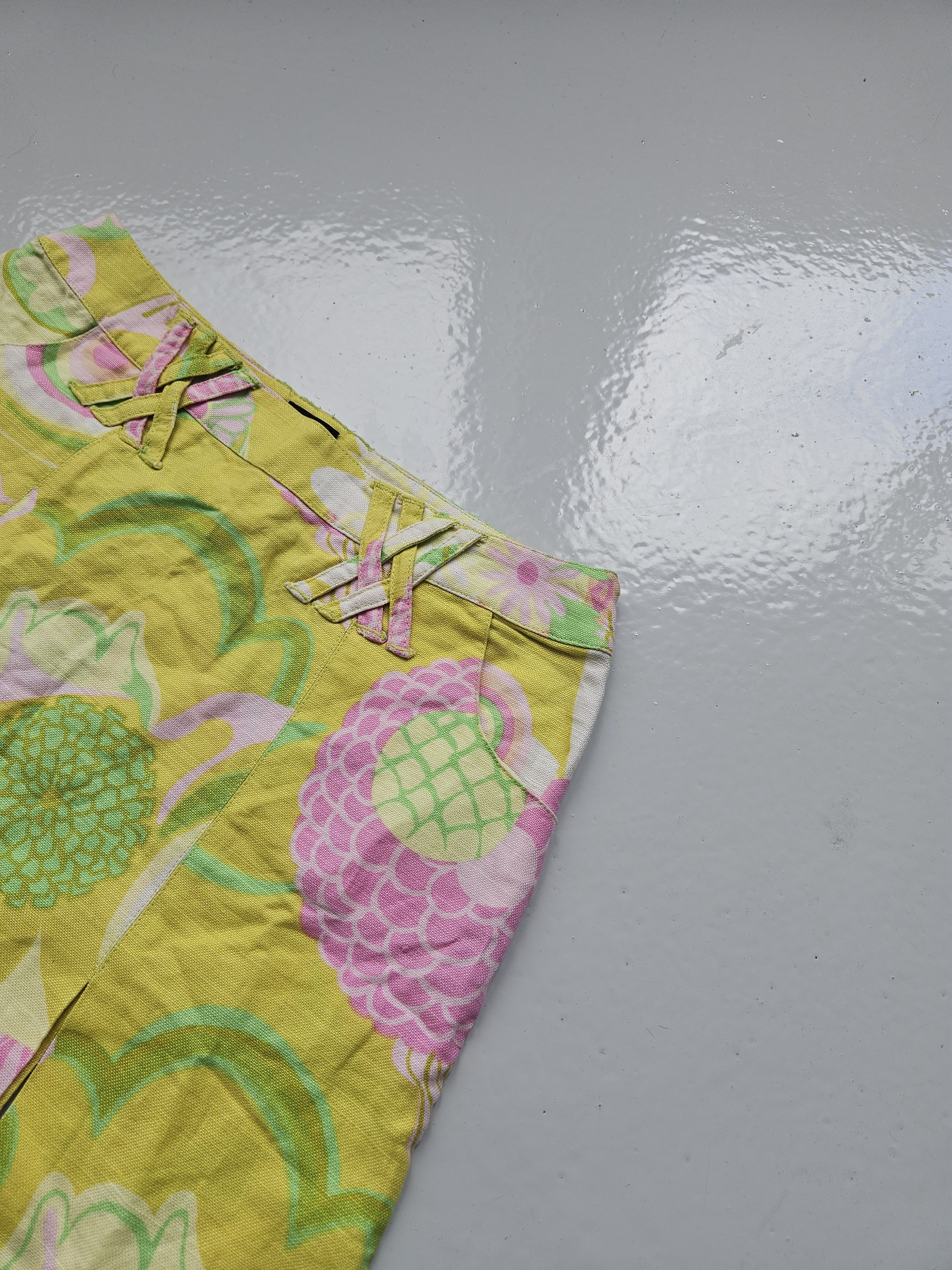 Dolce & Gabbana Dolce & Gabbana floral print linen & cotton mini skirt Size 26" / US 2 / IT 38 - 3 Thumbnail