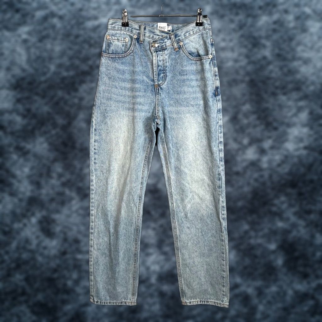 PRINCESS POLLY VINTAGE Princess Polly Light Wash High-Waisted Straight-Leg Jeans Womens Size 0 Size 25" / US 0 / IT 36 - 1 Thumbnail