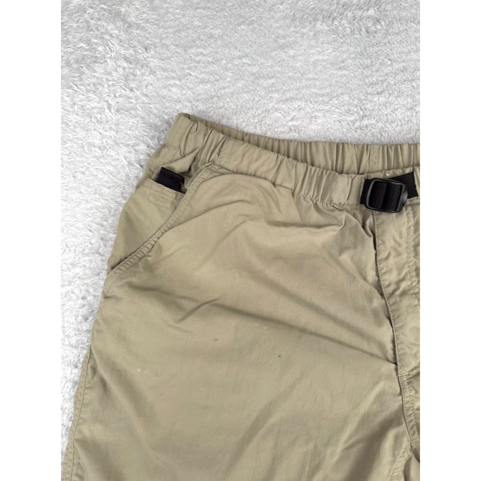 The North Face The North Face Shorts Mens Medium Beige Cargo 100% Nylon Stowable 8" READ Size US 31 - 4 Thumbnail