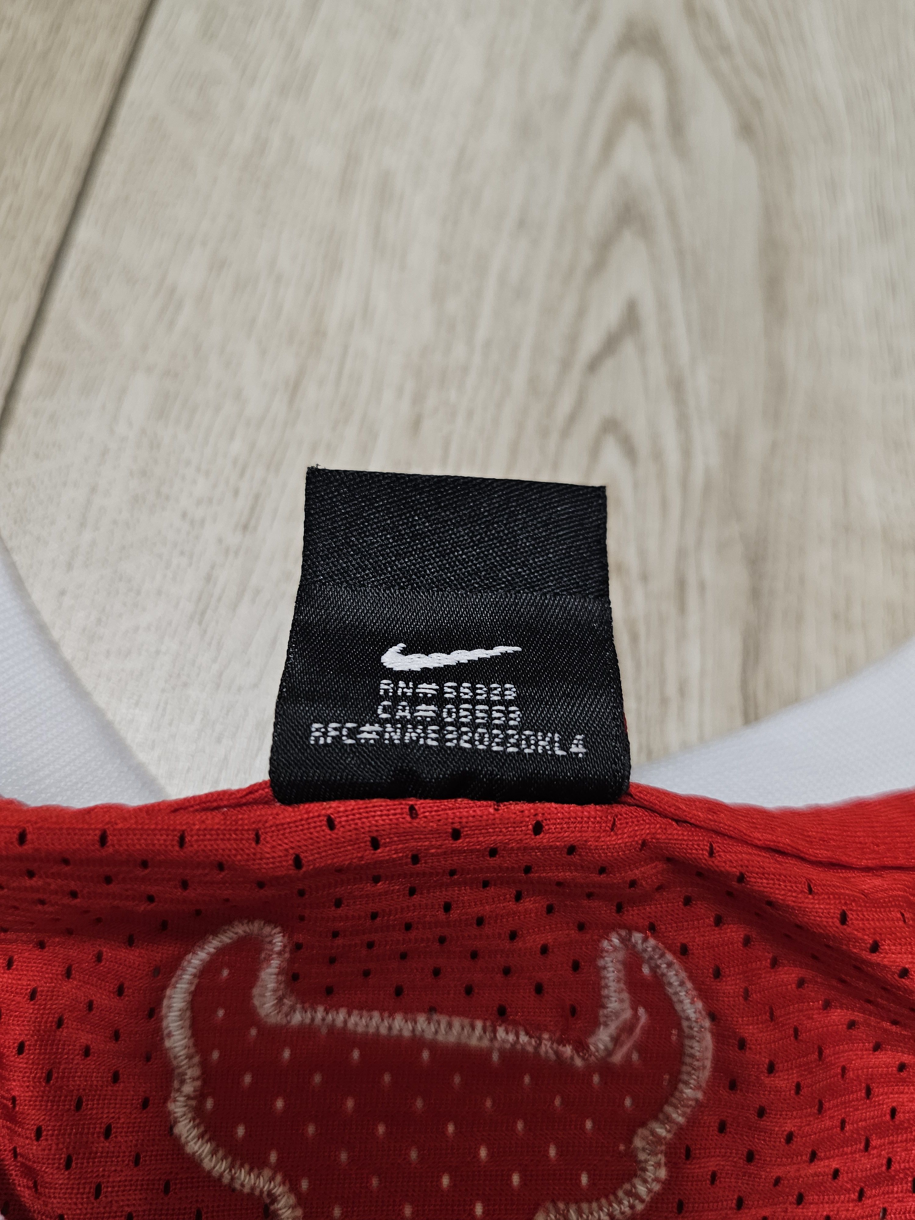 All Sport × NBA × Vintage CHICAGO BULLS NIKE VINTAGE JORDAN JERSEY BASKETBALL SHIRT Size US S / EU 44-46 / 1 - 10 Thumbnail