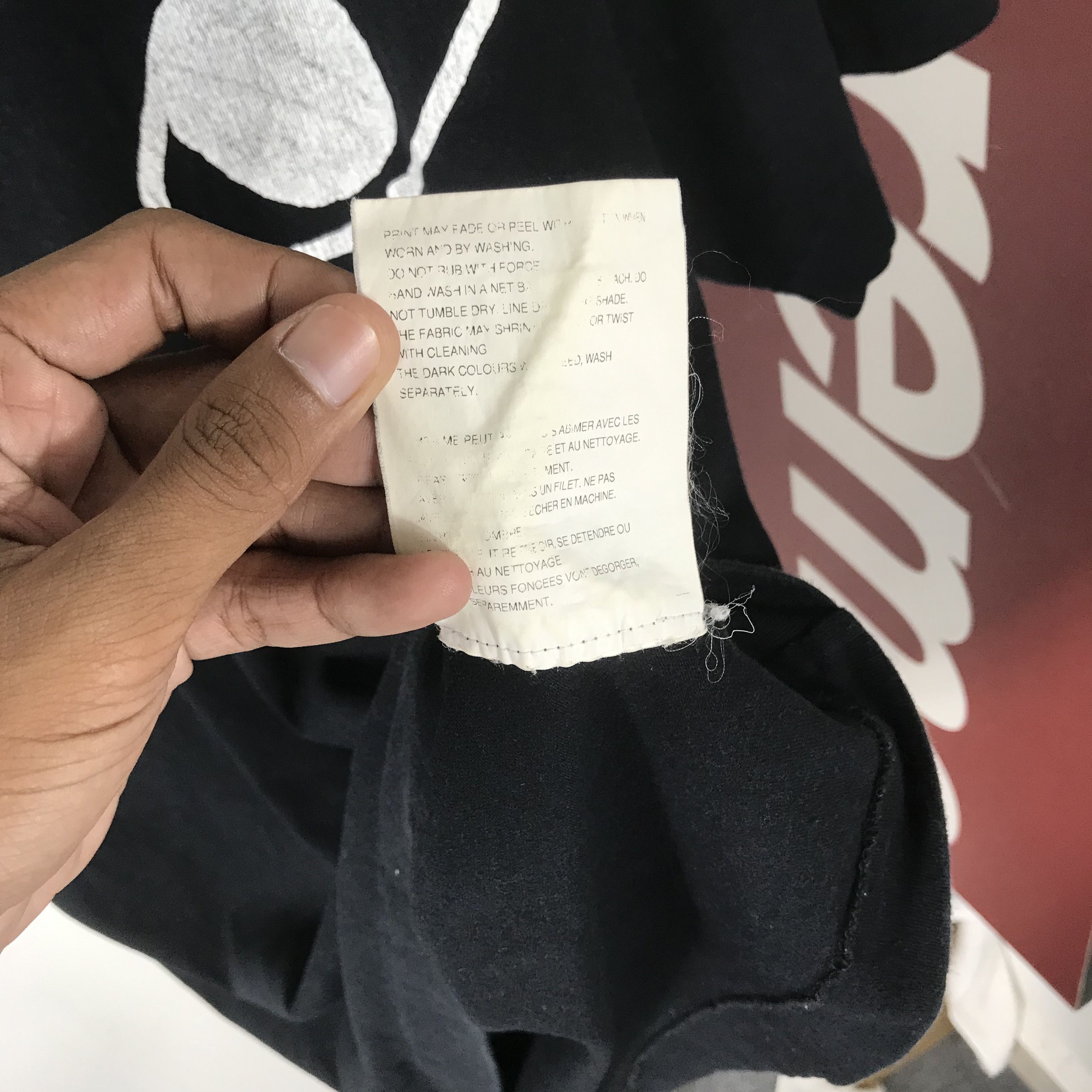 Comme des Garcons CDG PLAY Comme Des Garcons T-shirt Big logo Size US L / EU 52-54 / 3 - 9 Thumbnail