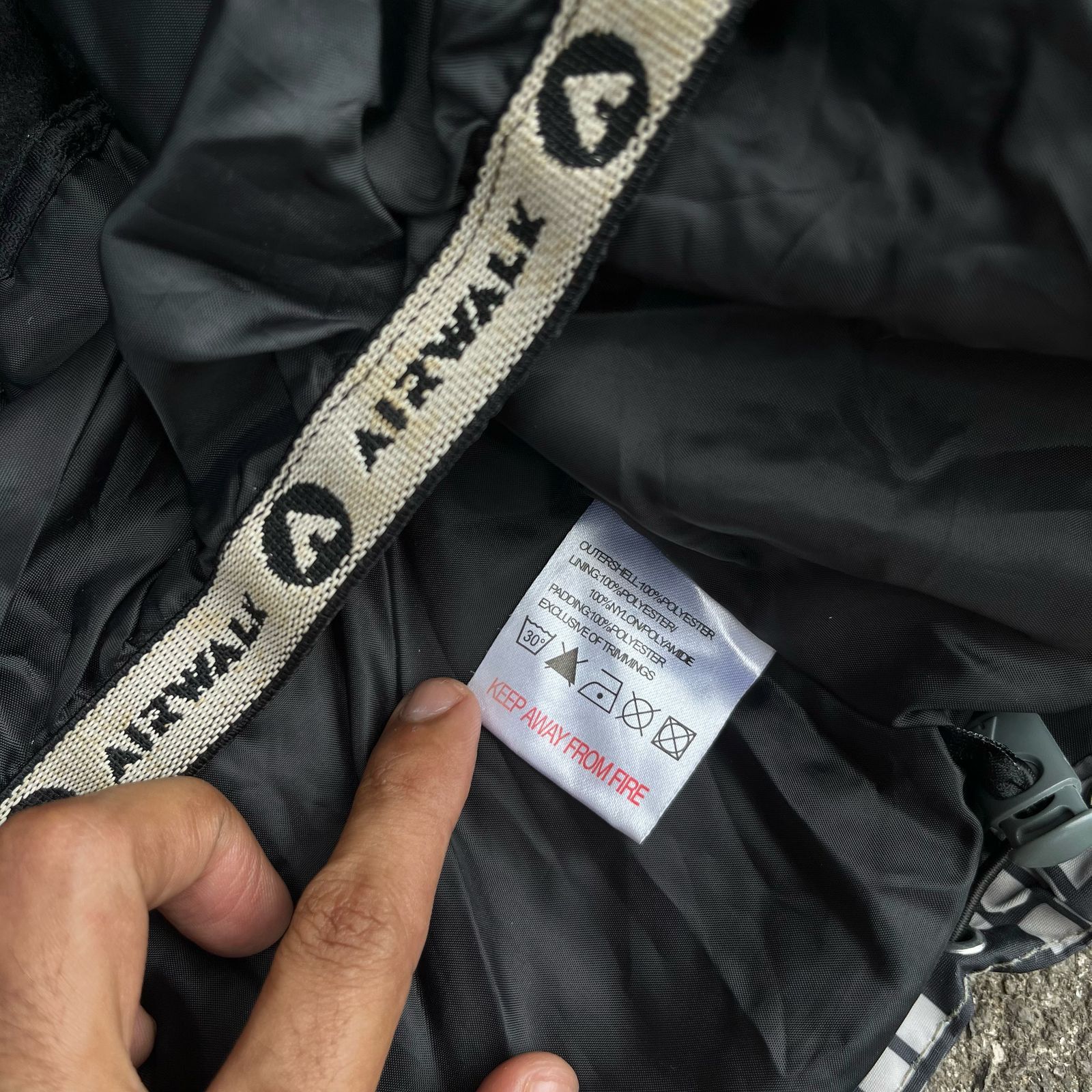Airwalk × Vintage RARE Vintage Airwalk Puffer Camo Jacket Polar Inner Size US XL / EU 56 / 4 - 12 Thumbnail