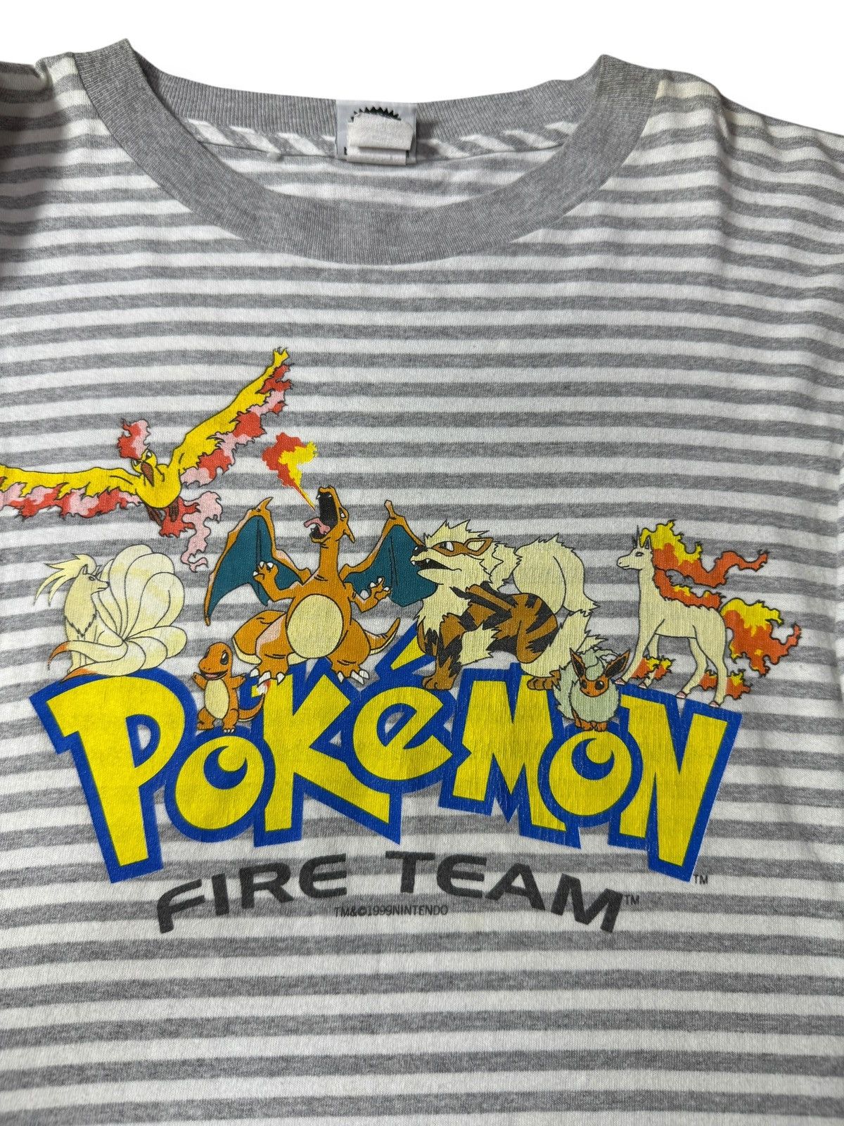 Nintendo × Pokemon × Vintage *RARE* 1999 90s VINTAGE POKEMON FIRE TEAM NINTENDO CHARIZARD Size US L / EU 52-54 / 3 - 2 Thumbnail