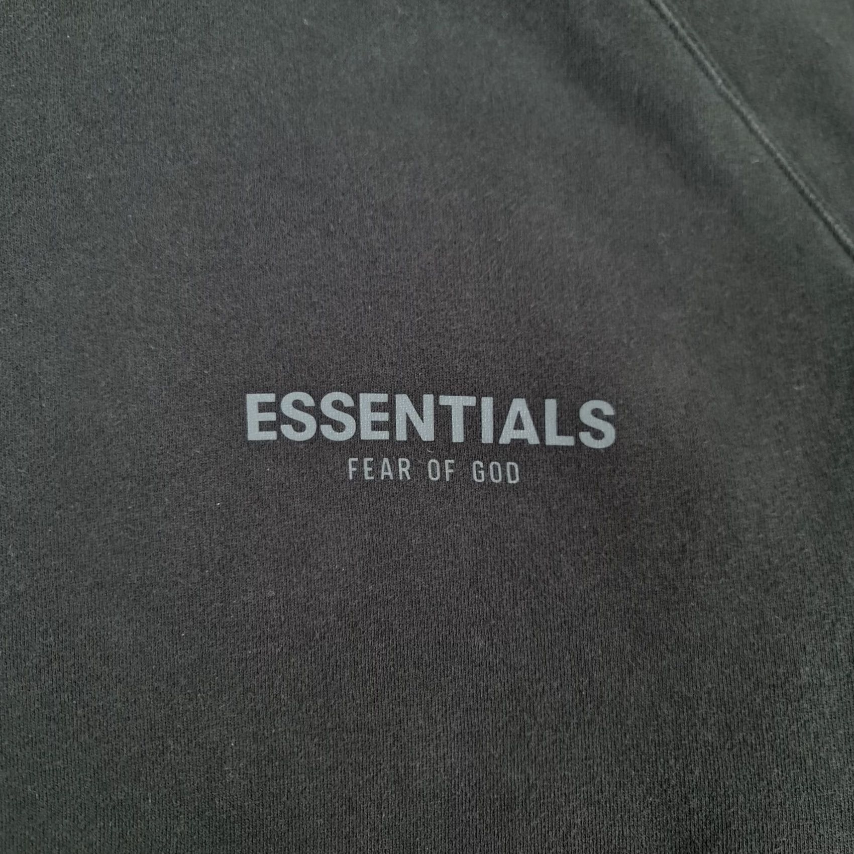 Fear of God Fear Of God Essentials Hoodie Mens Black M Oversized Boxy Fit Fleece Logo Kangaroo Pocket 100% Cotton Pullover 100% Cotton Size US M / EU 48-50 / 2 - 4 Thumbnail