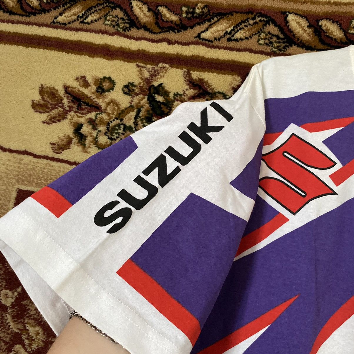Vintage Vintage Suzuki Racing Tee Shirt Size US L / EU 52-54 / 3 - 6 Thumbnail