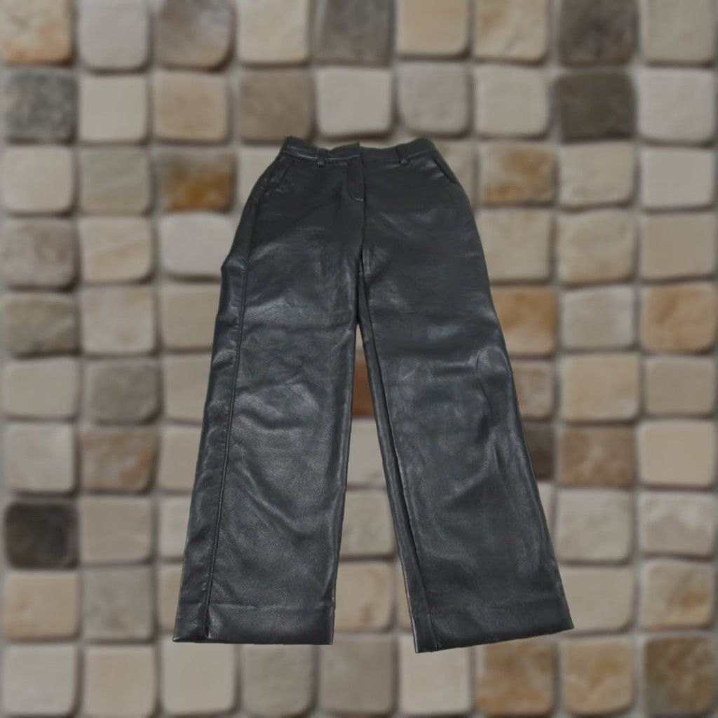 Vintage Babaton Pants Womens 00 Black Faux Leather Cropped Trousers Mid Rise Straight Front Crop Pants Womens Bakban? Size 24" / US 00 / IT 34 - 1 Thumbnail