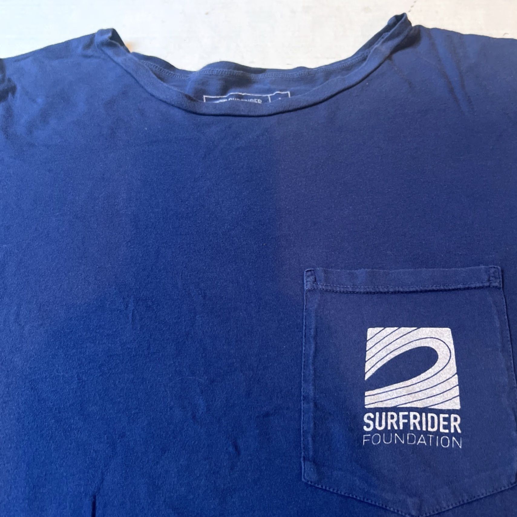 Vintage VINTAGE Surfrider Shirt 2XL Men Blue Graphic Print Pullover Crew Neck Short Sleeve Surfer Foundation 2020 Official Member Pocket Tee Size US XXL / EU 58 / 5 - 3 Thumbnail