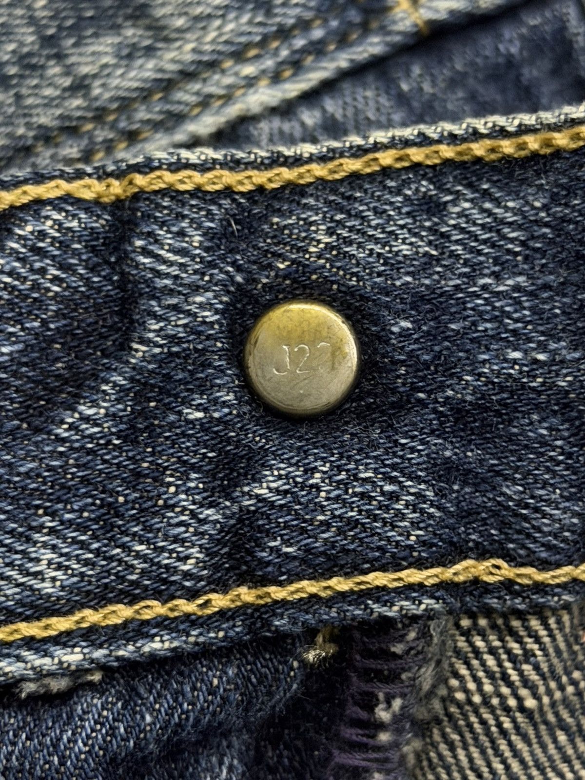 Levi's Vintage Levi’s 553 Japan Denim Jeans | Wide Fit | W32 Size US 32 / EU 48 - 11 Thumbnail