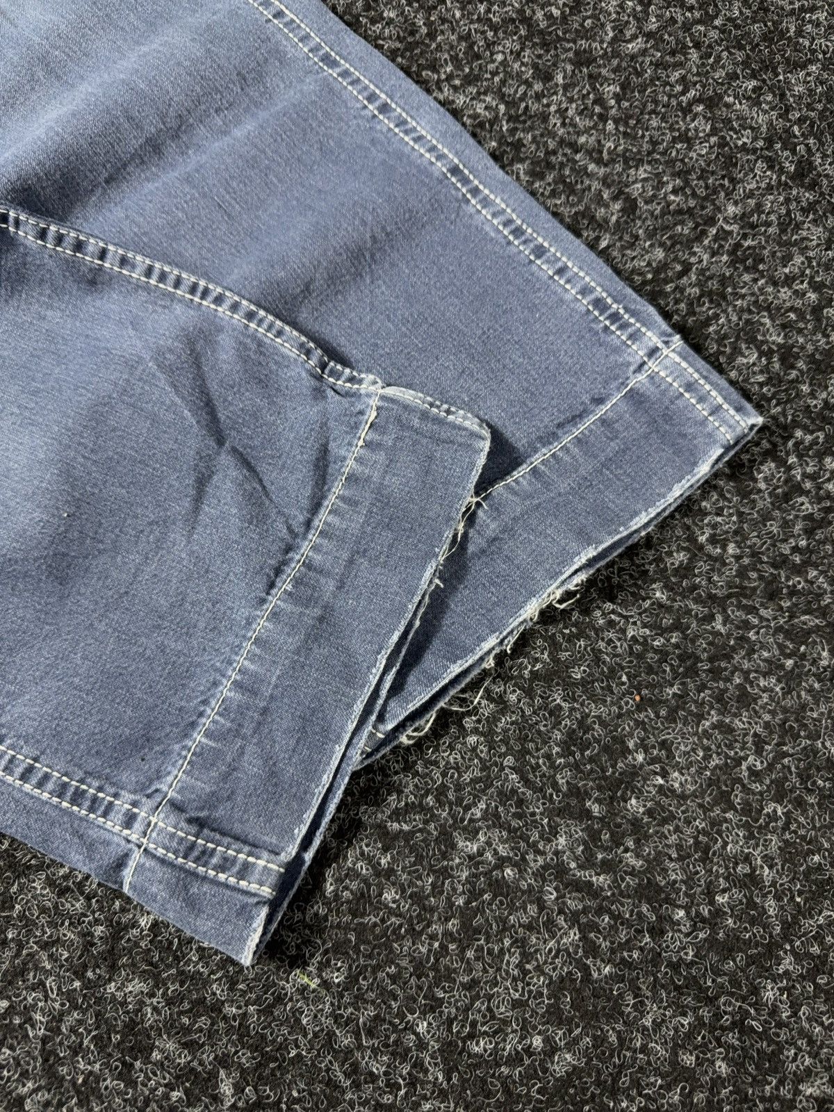 Levi's 00s Vintage Levi’s 880 Baggy Workwear Light Wash Denim Jeans Size US 31 - 4 Thumbnail