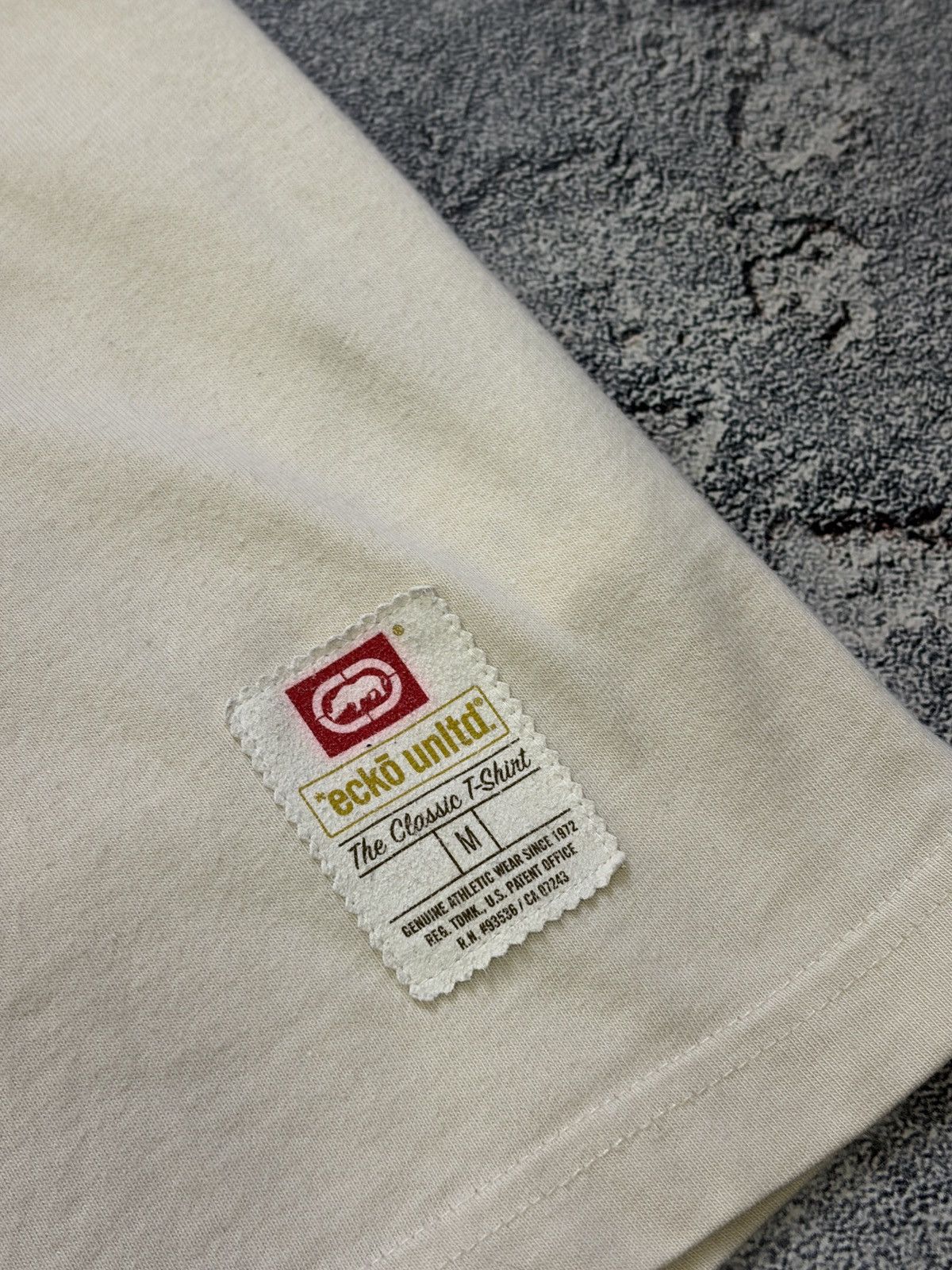 Ecko Unltd. Ecko Unltd Vtg Rhino Graphic T-Shirt Beige Y2K Baggy M Size US M / EU 48-50 / 2 - 6 Thumbnail