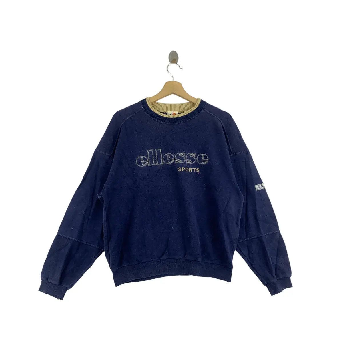 Ellesse Vintage ELLESSE PERUGIA ITALIA Sports Collection Sweatshirt Size M / US 6-8 / IT 42-44 - 1 Thumbnail