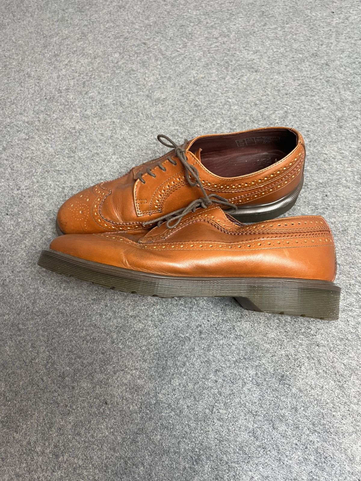 Dr. Martens Dr. Martens Oxford Brogues Size US 11 / EU 44 - 3 Thumbnail