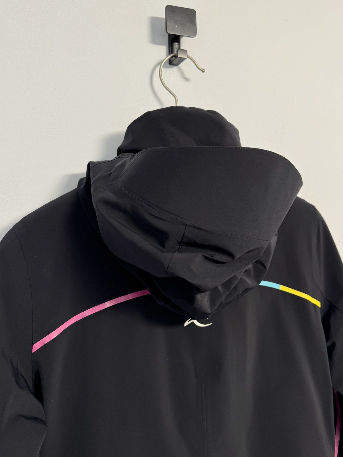 KJUS Kjus Ski Jacket Women’s Recco Black Outdoor Size S / US 4 / IT 40 - 16 Thumbnail