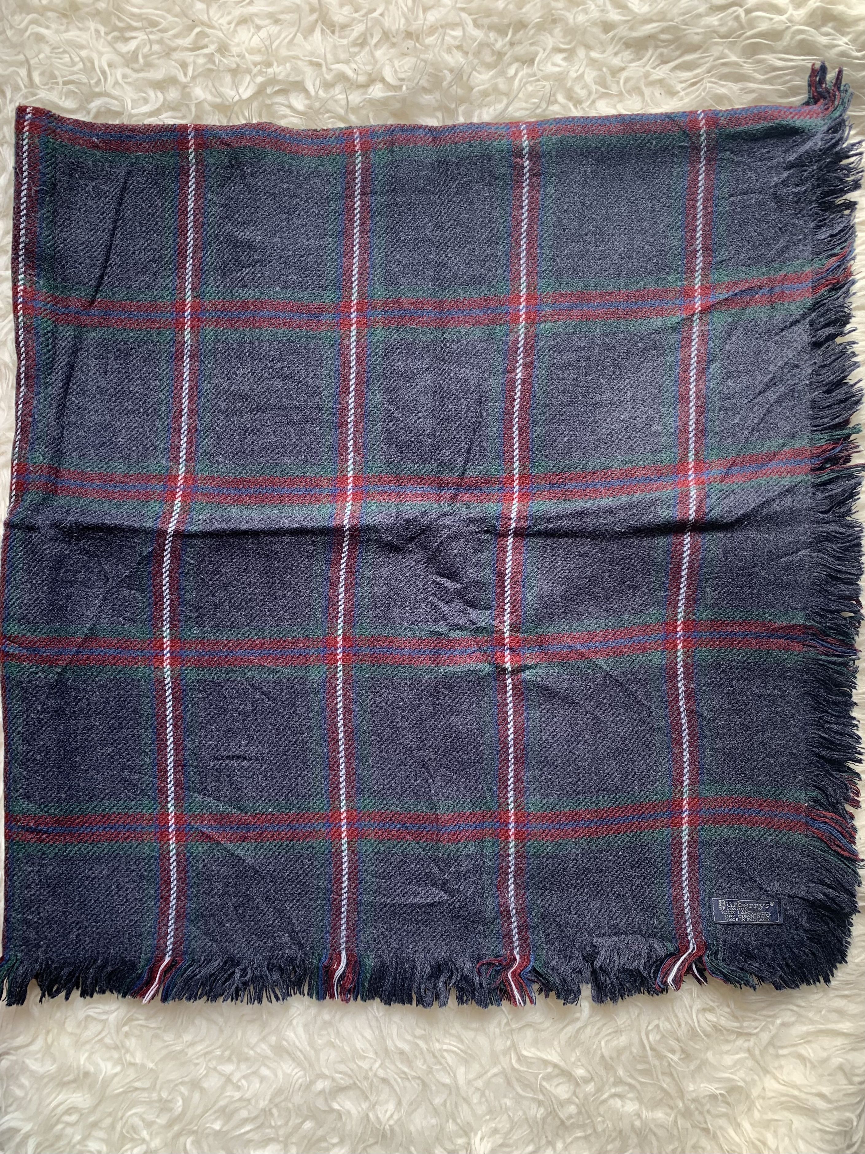 Burberry Burberry Scarf Navy Blue multicolor square Wool scarf Size ONE SIZE - 3 Thumbnail