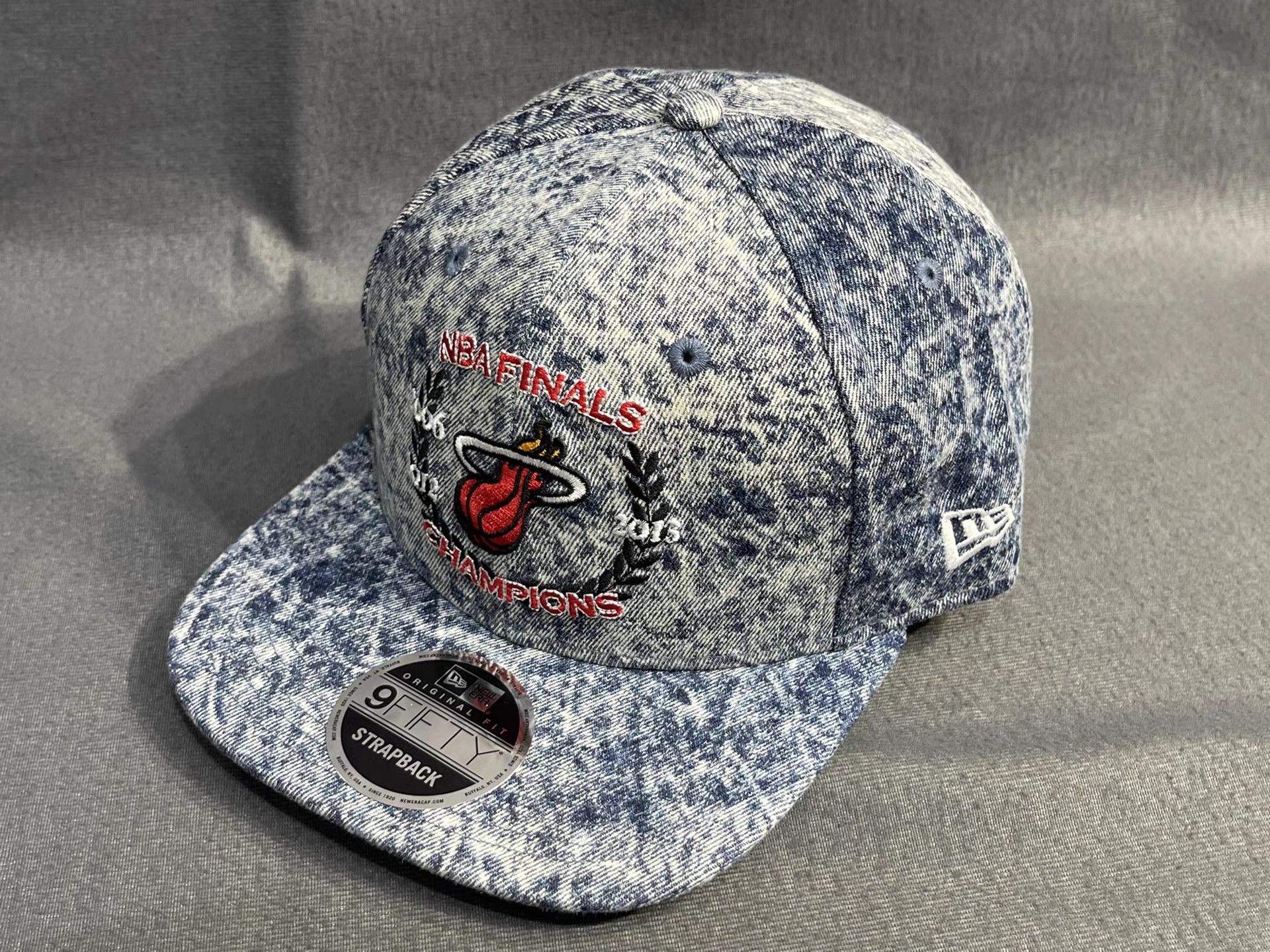 New Era New Era Miami Heat Flat BrimCap。 Q5 Size ONE SIZE - 5 Thumbnail