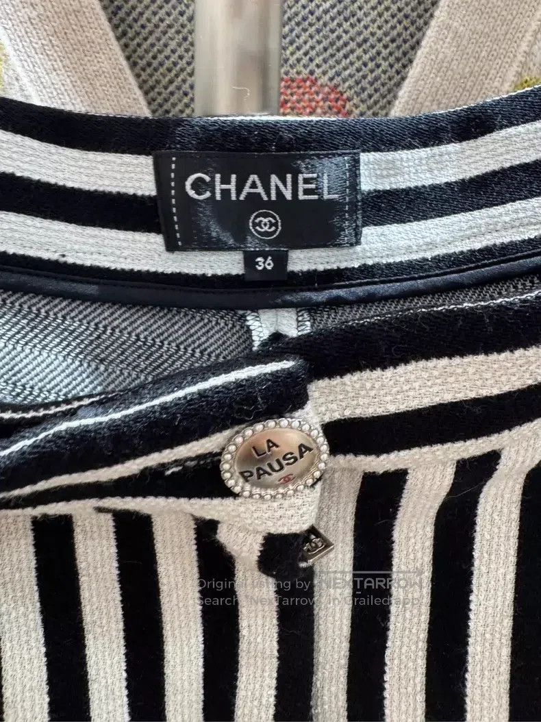 Chanel Chanel Black and white vertical striped woollen trousers Size 24" / US 00 / IT 34 - 4 Thumbnail