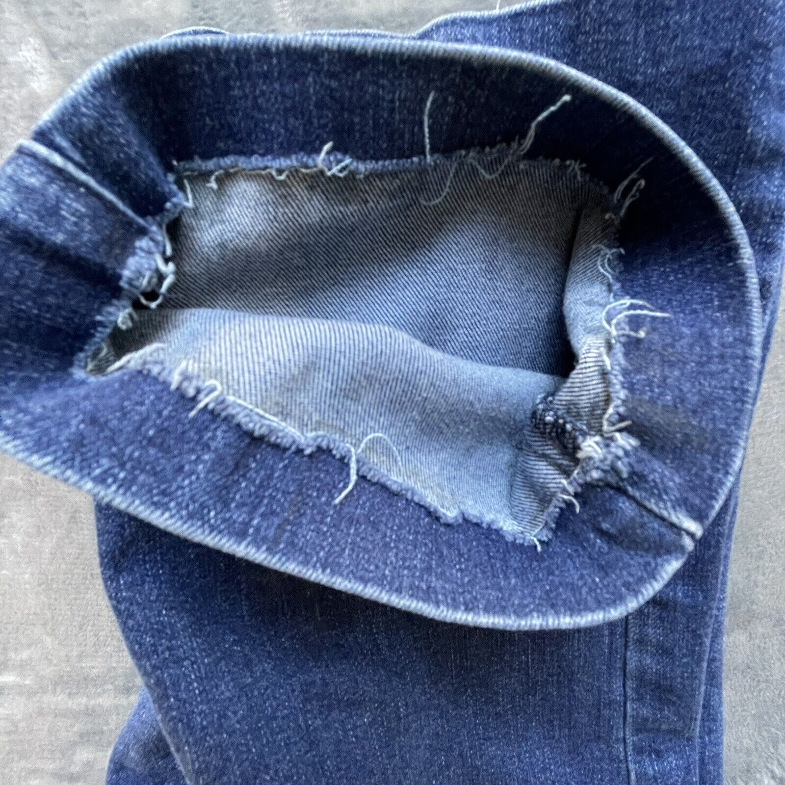 Calvin Klein Calvin Kleins Jeans Womens 4 Straight Leg Whisker Size 27" / US 4 / IT 40 - 4 Thumbnail