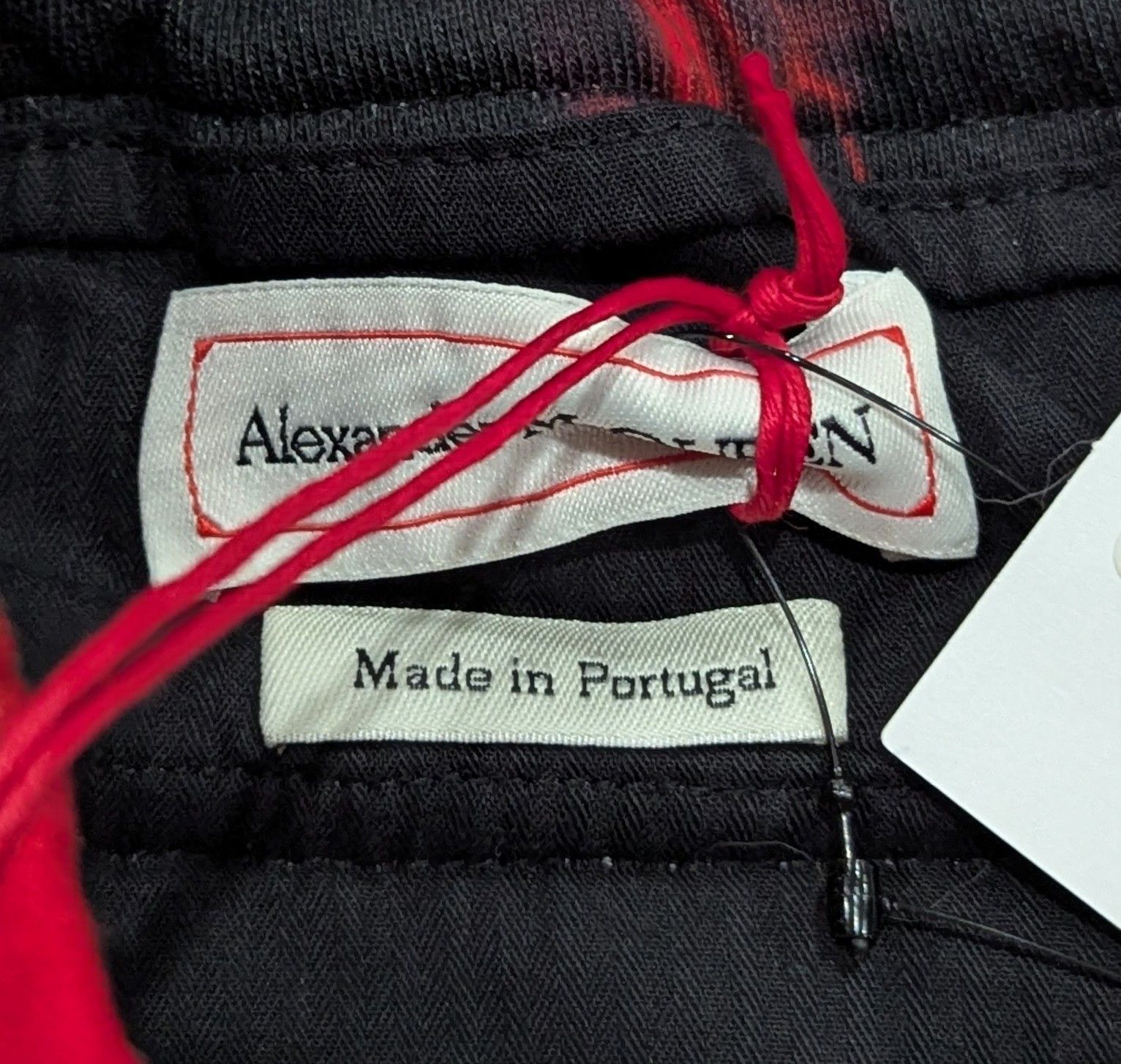 Alexander McQueen Alexander McQueen Floral Cotton Sweat Shorts Red/Black XL Size US 36 / EU 52 - 5 Thumbnail