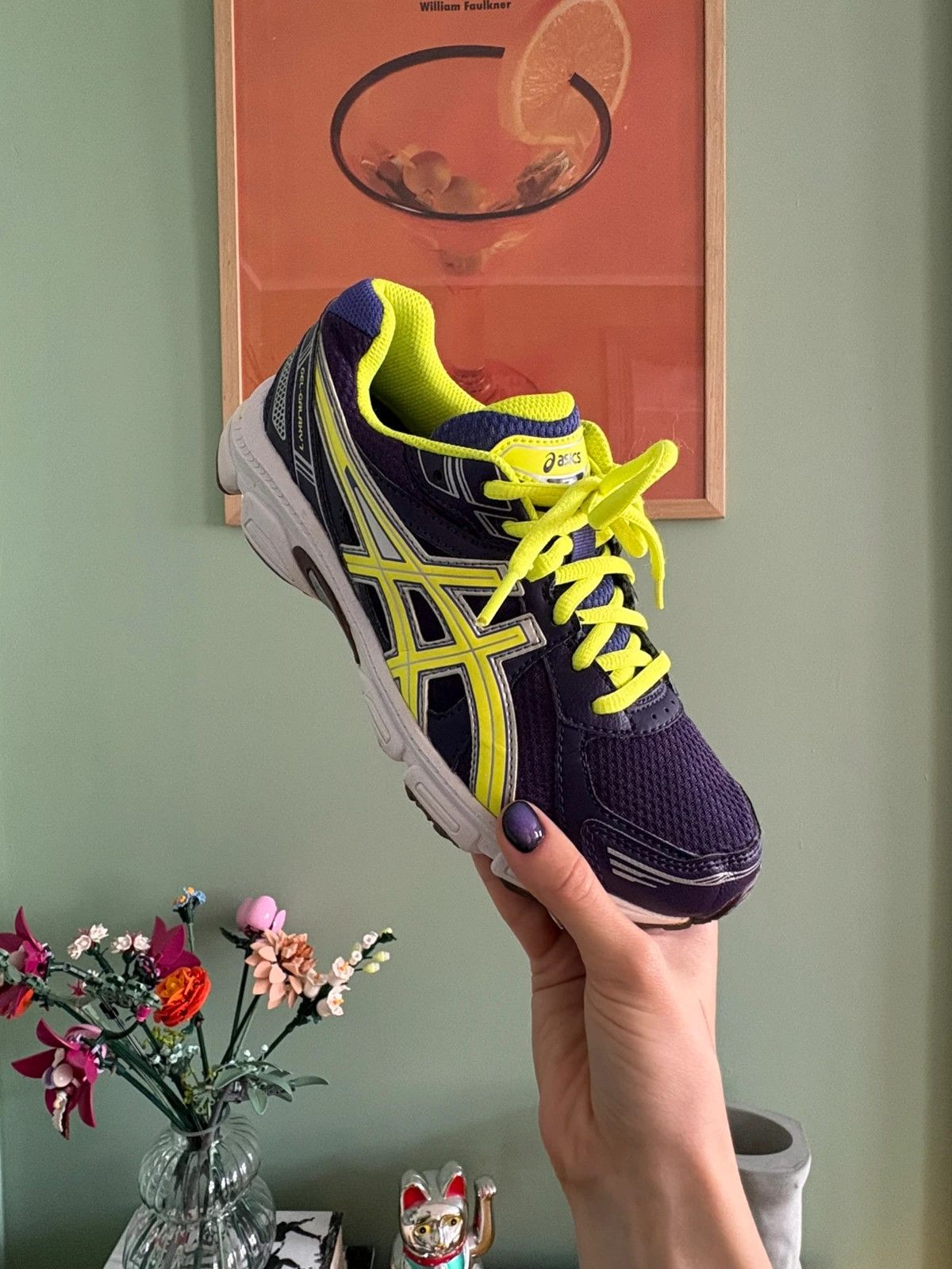 Asics Asics Gel Galaxy 7 Vintage Streetwear Sport Retro Sneakers Size US 5 / EU 37 - 1 Thumbnail
