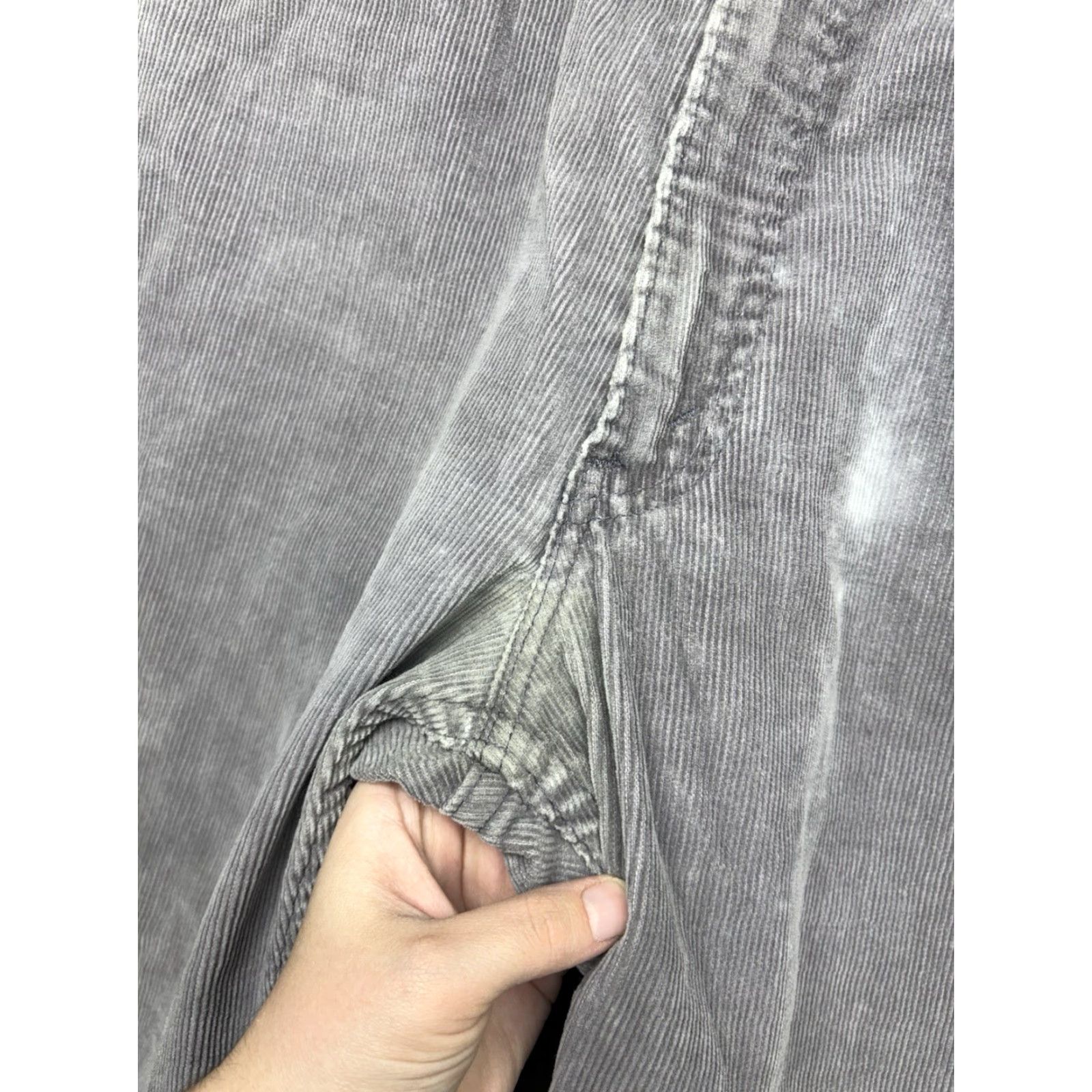 Levi's VINTAGE Levi's 519 Jeans 32x32 Gray Corduroy Pants 519 White Tab USA Made 80s Mens Jeans Size US 32 / EU 48 - 5 Thumbnail