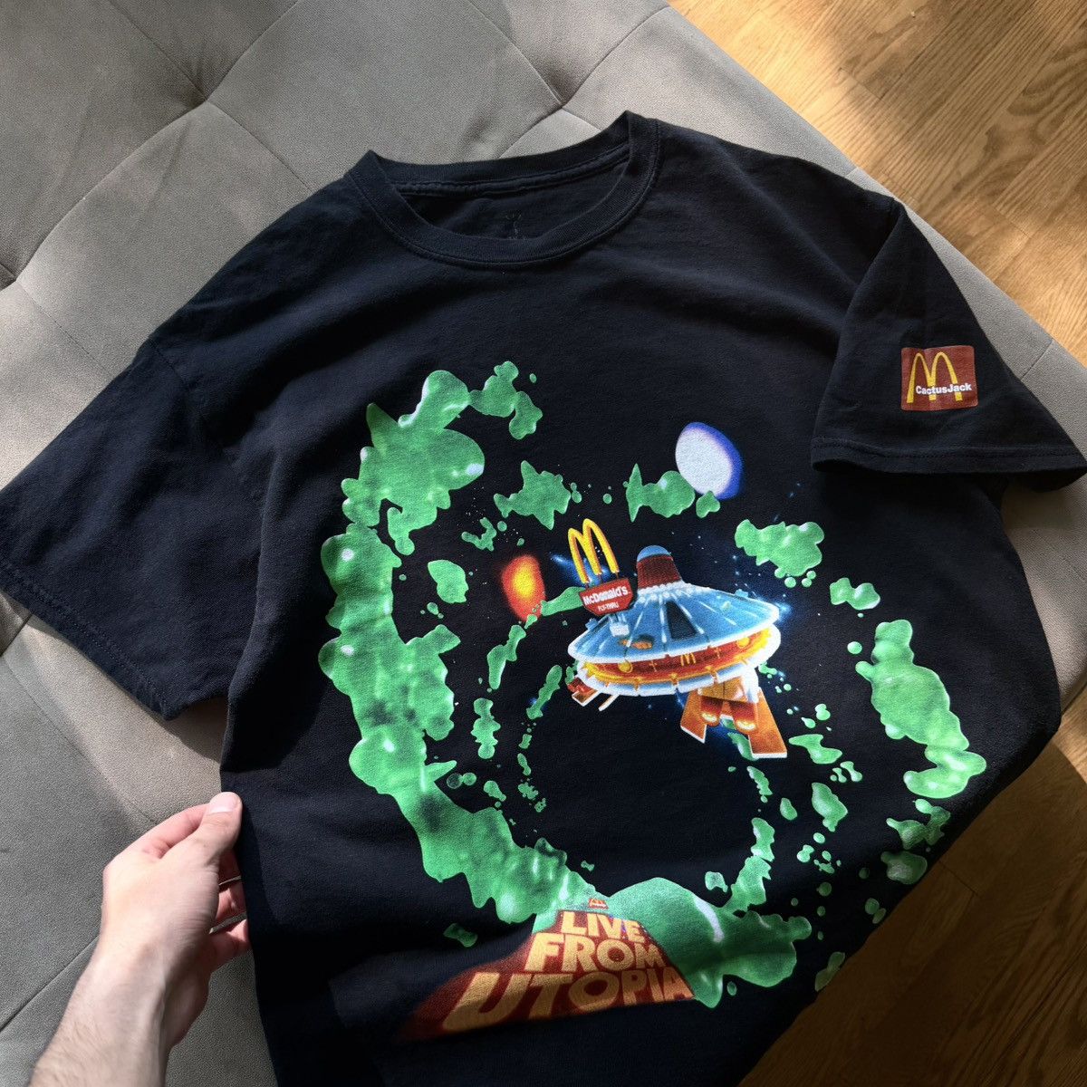 Travis Scott Cactus Jack x Mcdonalds Fly-Thru T Shirt Size US M / EU 48-50 / 2 - 1 Thumbnail