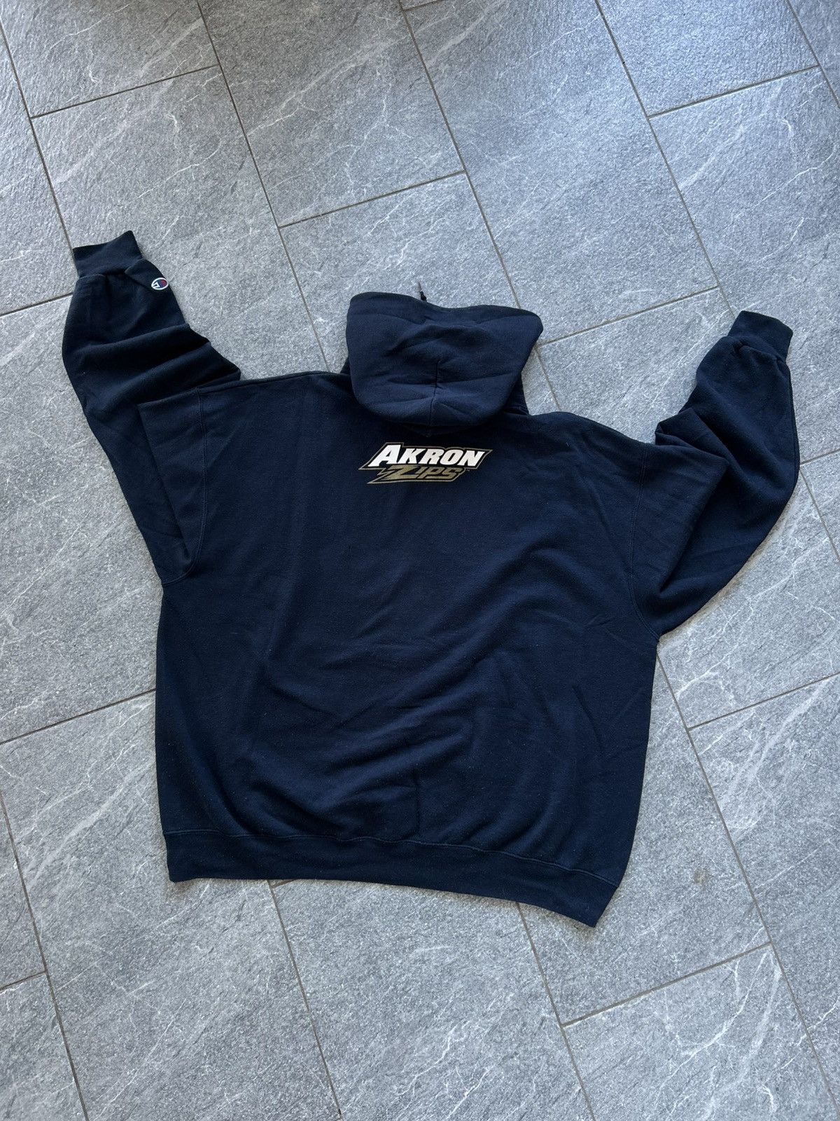 Champion Vintage hoodie champion fear the roo rare size XXL Size US XXL / EU 58 / 5 - 11 Thumbnail