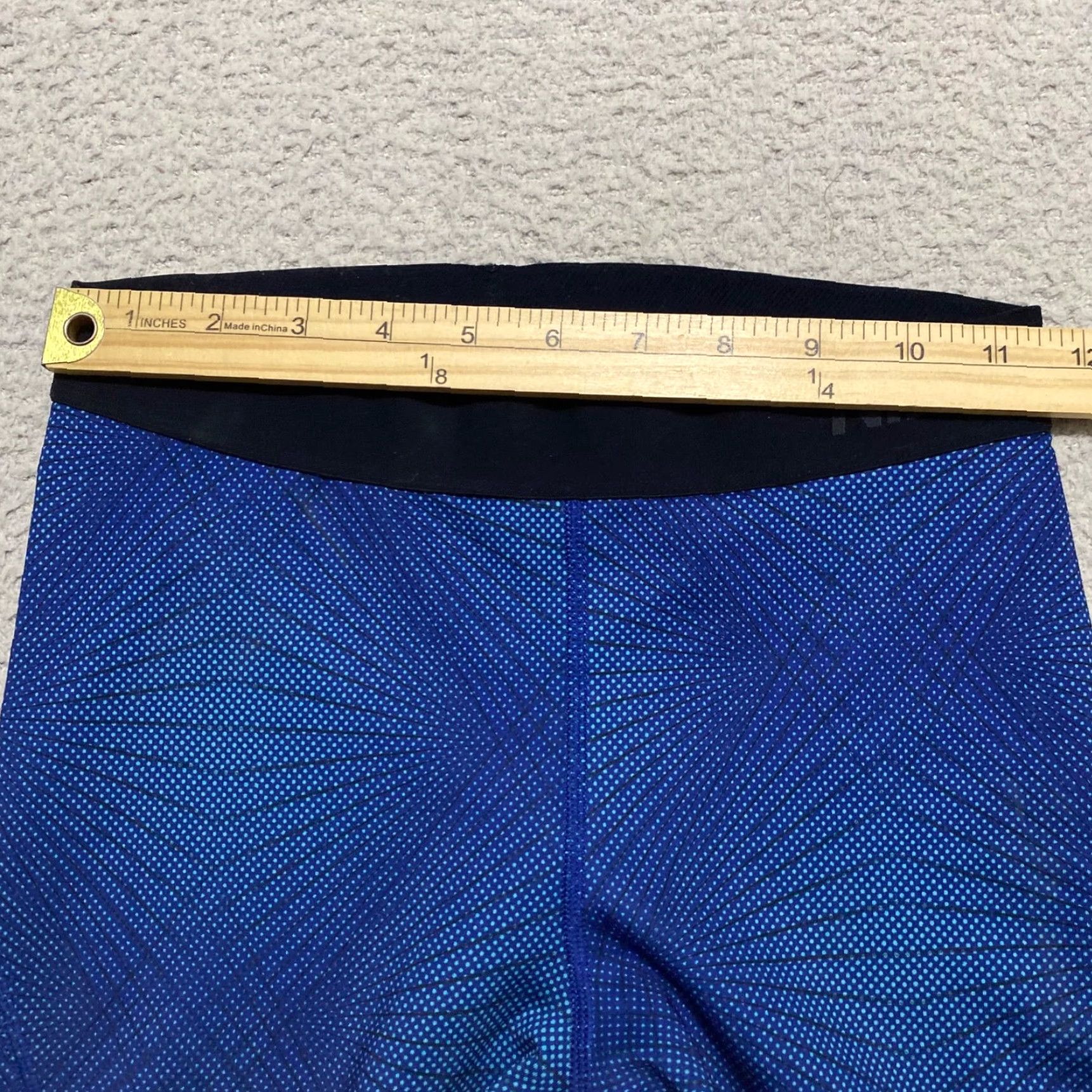 Nike Nike Womens Leggings Grey? Blue Geometric Hyper Warm Elastic Waist Pull On Pants Small XS/S - Nikepro Style Womens Leggings 27 in Inseam Nikepro 2740 Size 28" / US 6 / IT 42 - 7 Thumbnail